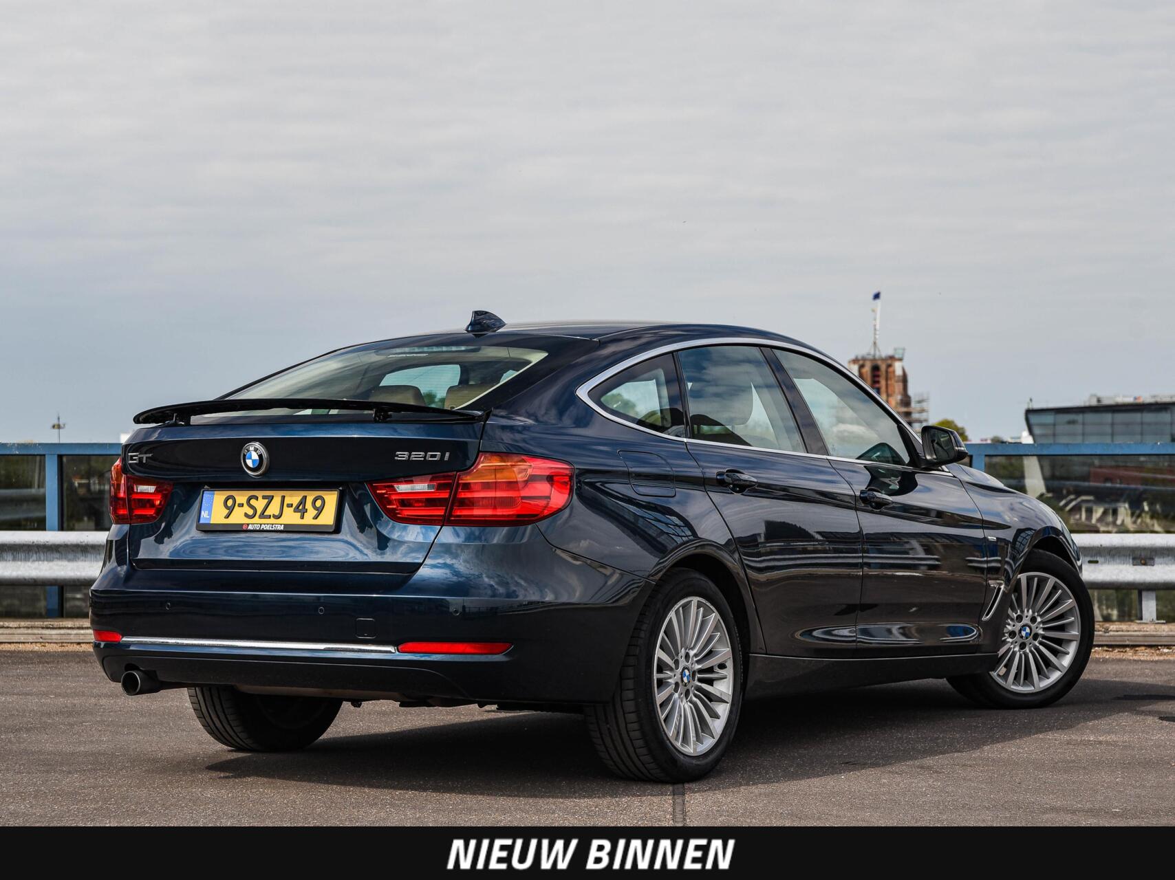 Foto van BMW 320i