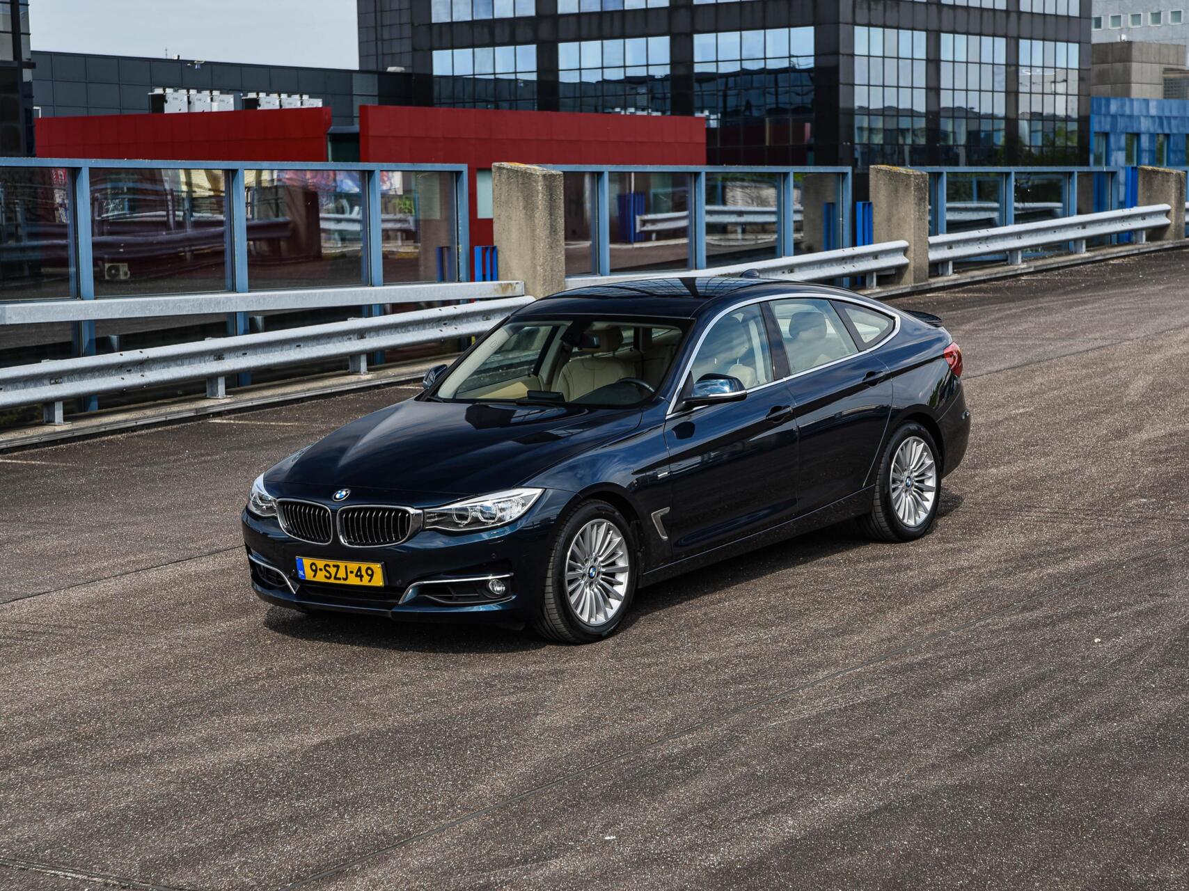 Foto van BMW 320i