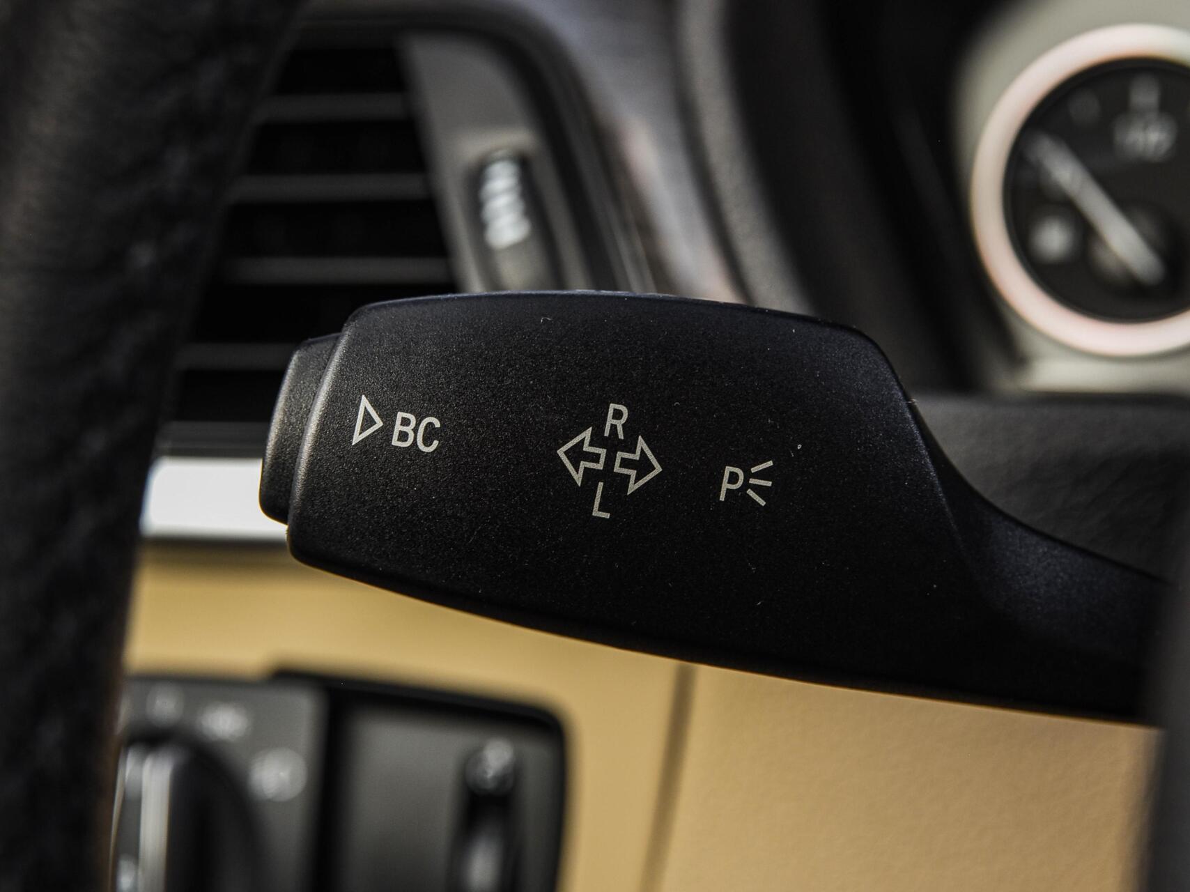 Foto van BMW 320i