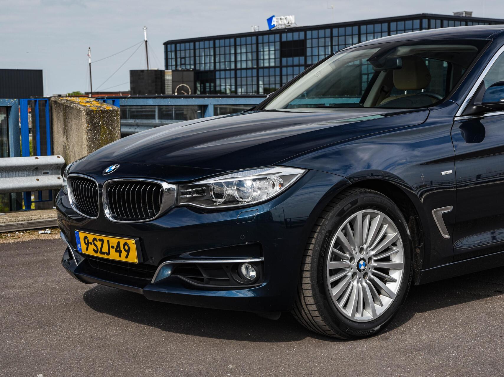 Foto van BMW 320i