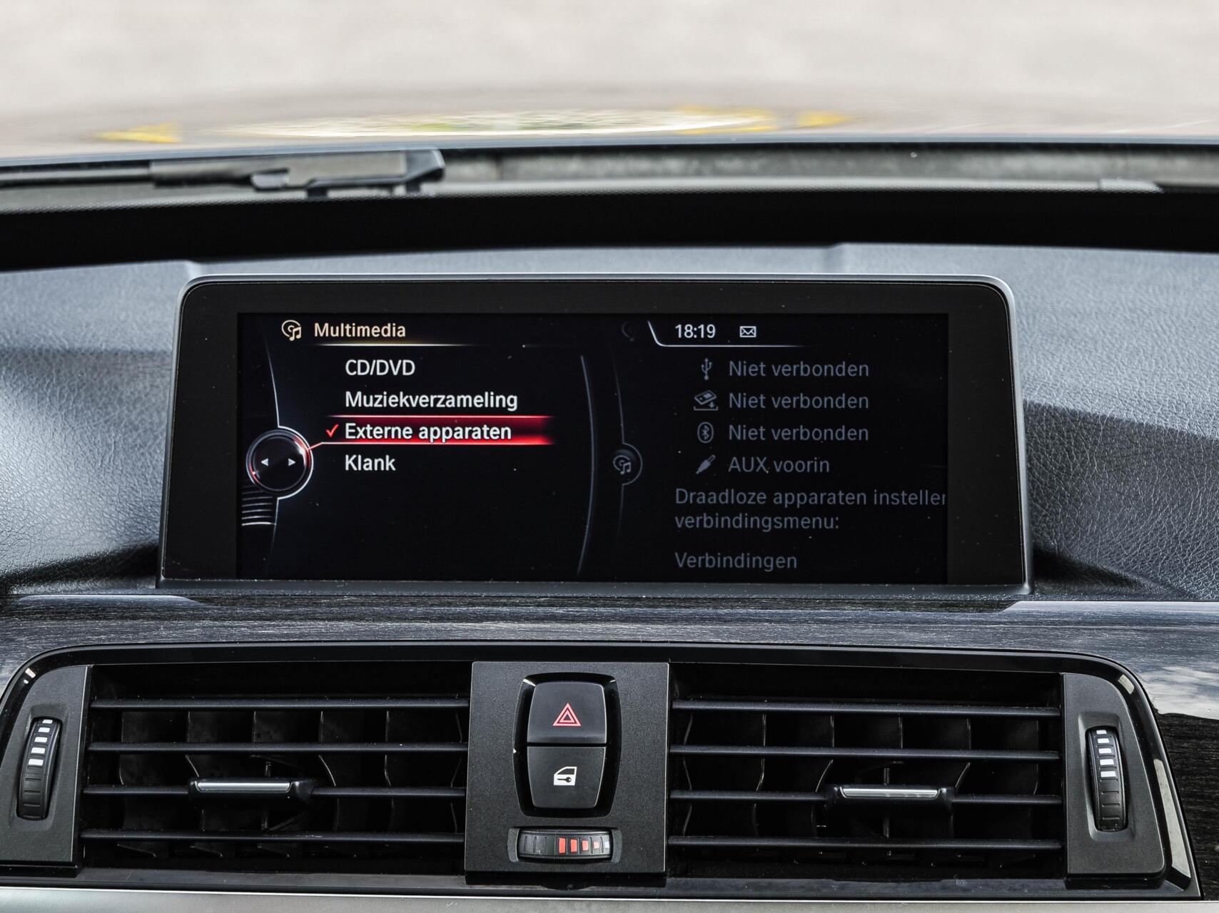 Foto van BMW 320i
