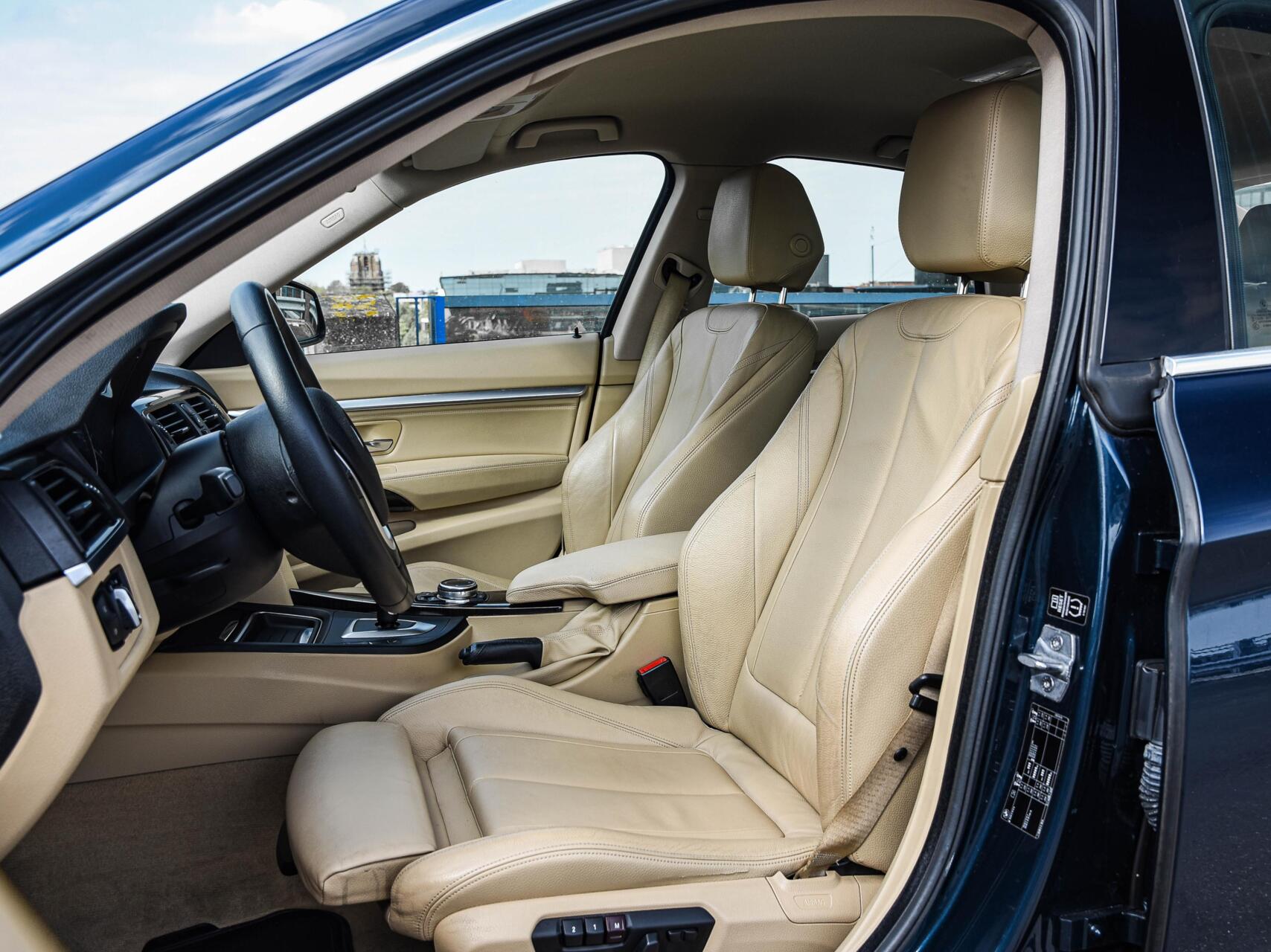 Foto van BMW 320i