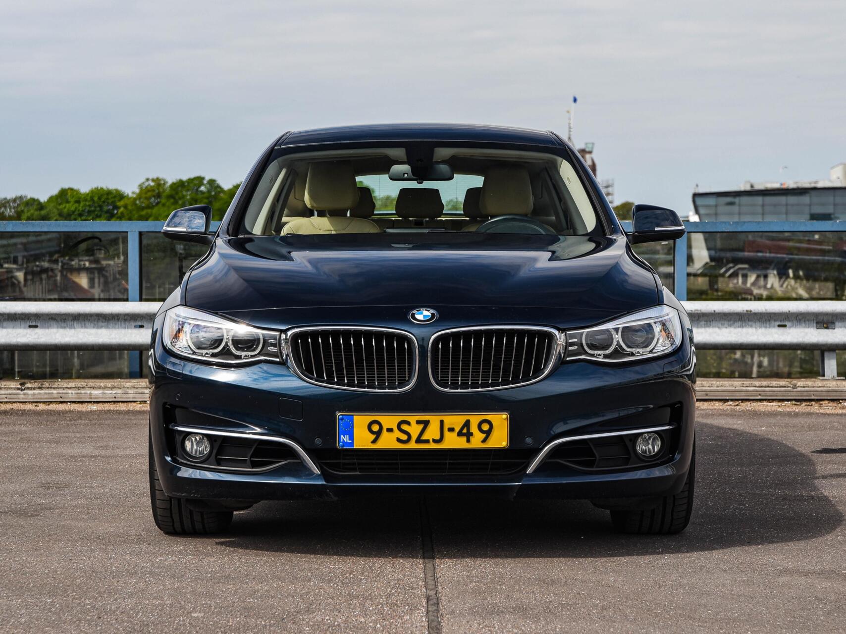 Foto van BMW 320i