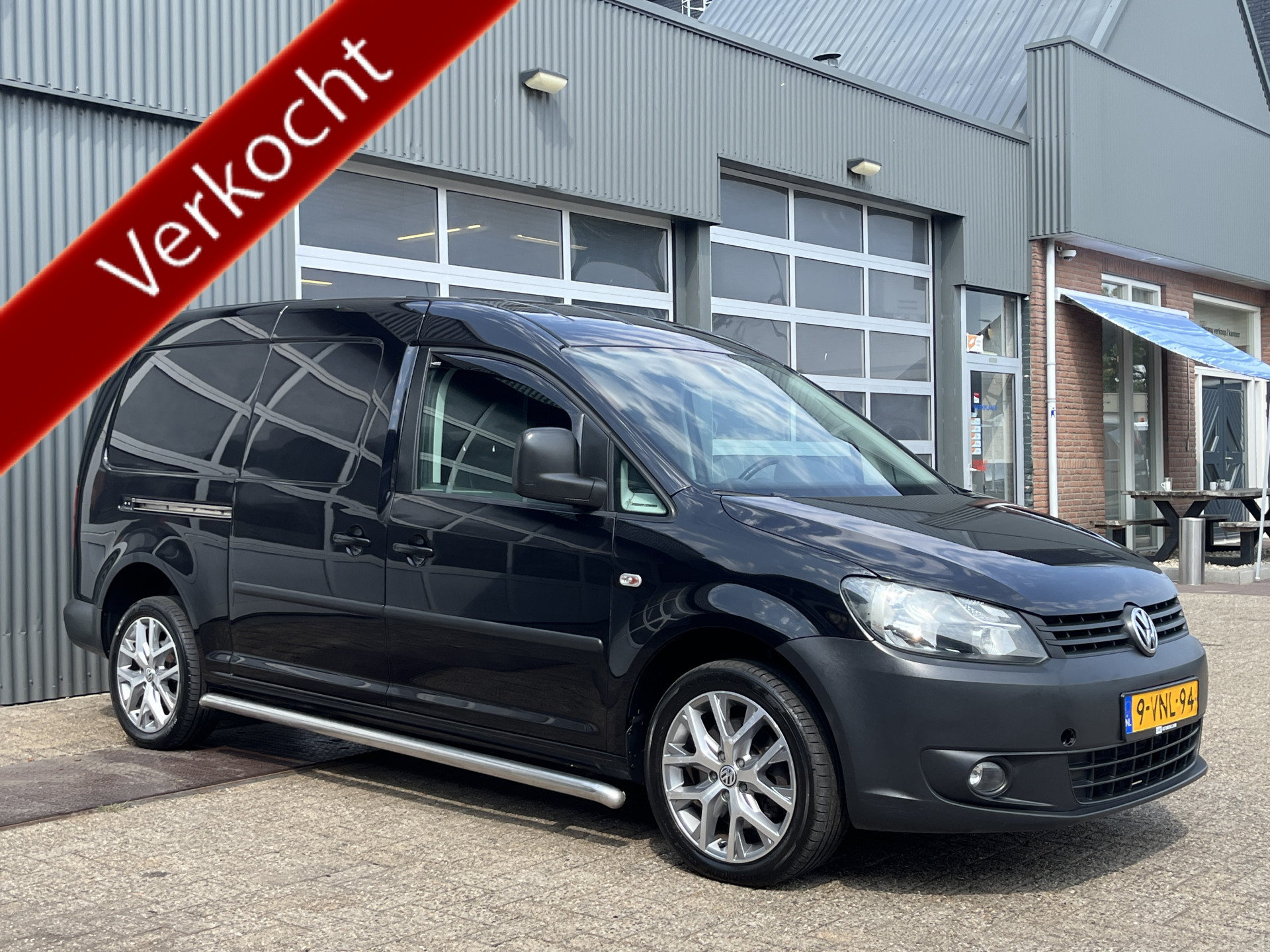 Volkswagen Caddy 2.0 TDI 140pk Maxi 2011 - voorkant