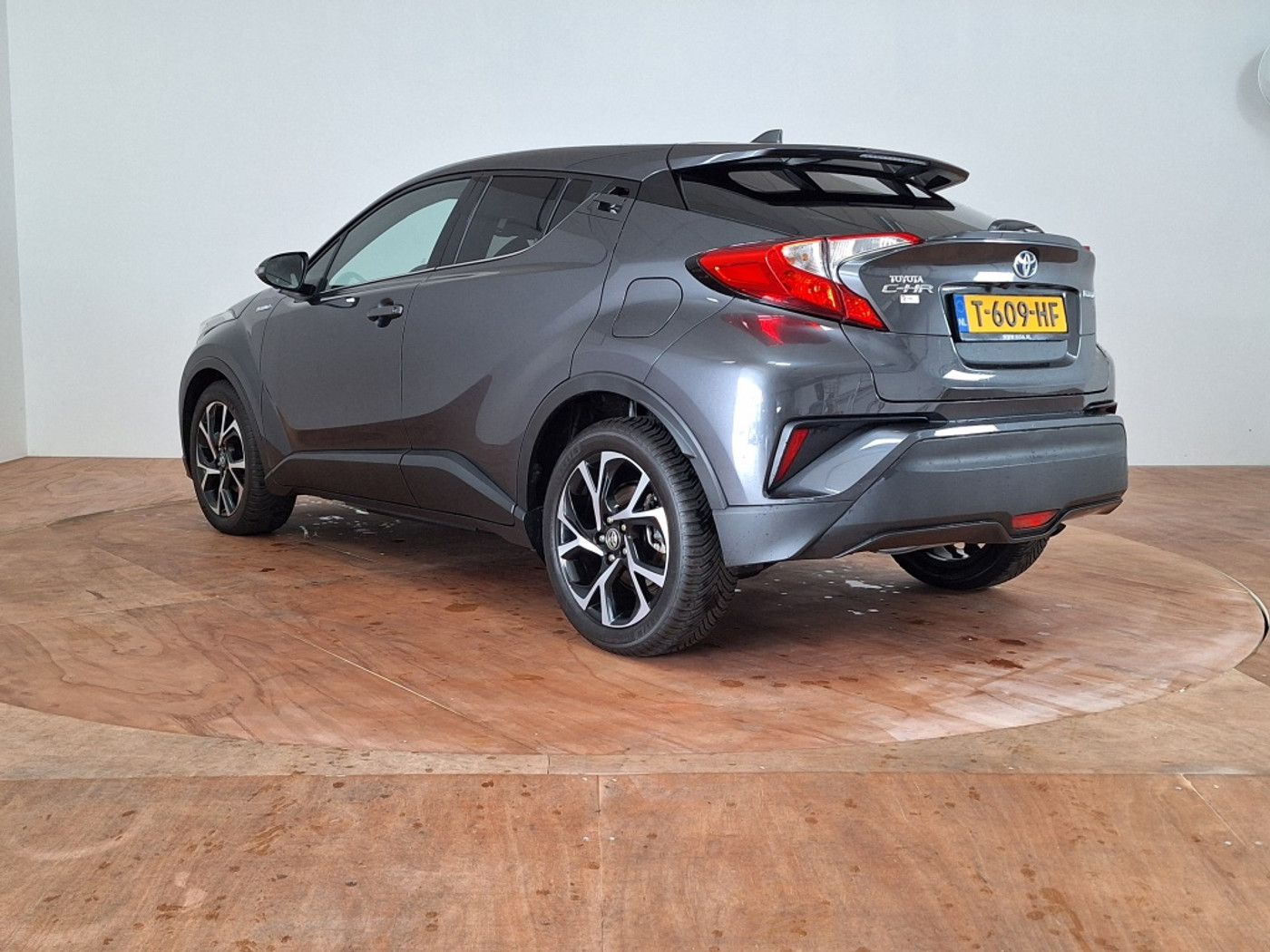 Foto van Toyota Toyota C-hr