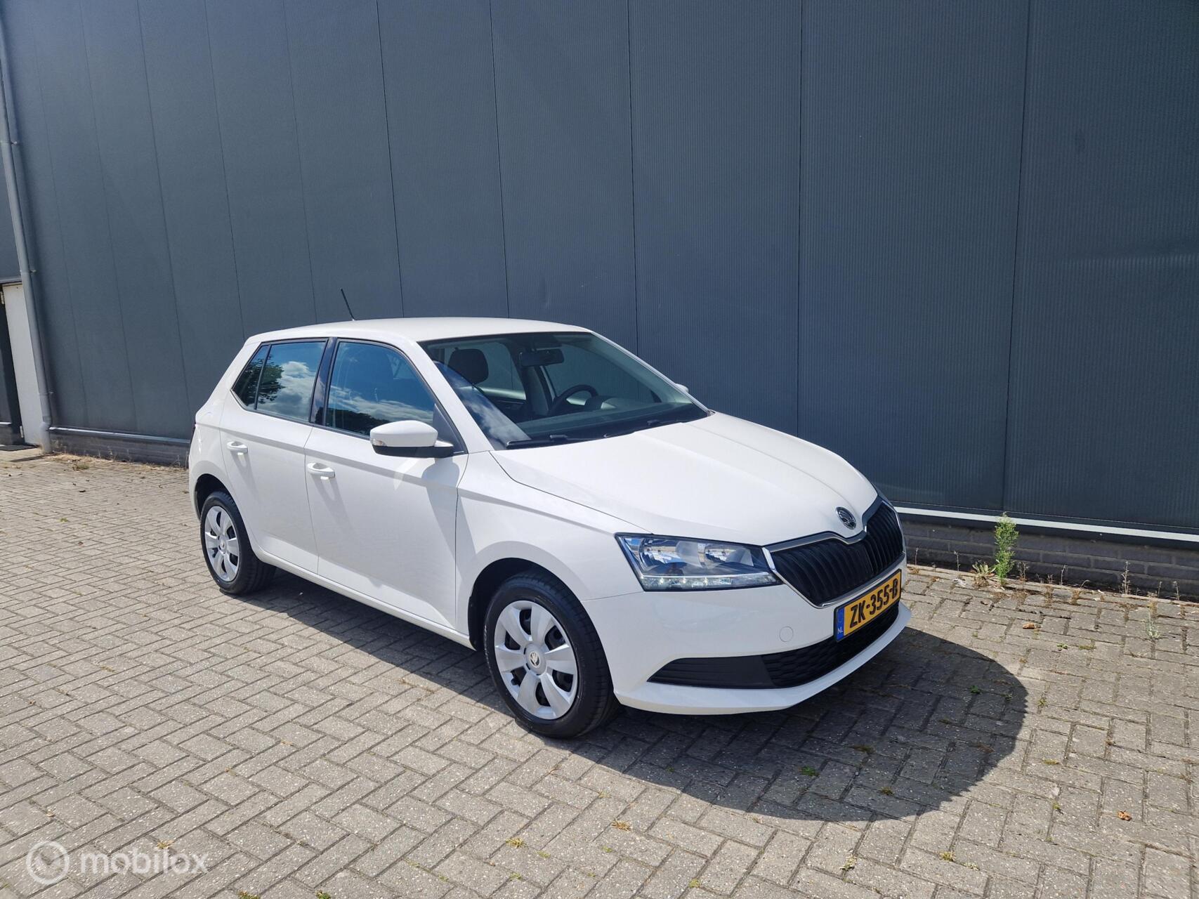 Skoda Fabia 1.0 Active 2019 - voorkant