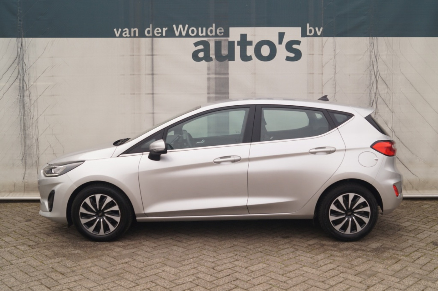 Ford Fiesta 1.0 EcoBoost Hybrid Titanium 2022 - voorkant