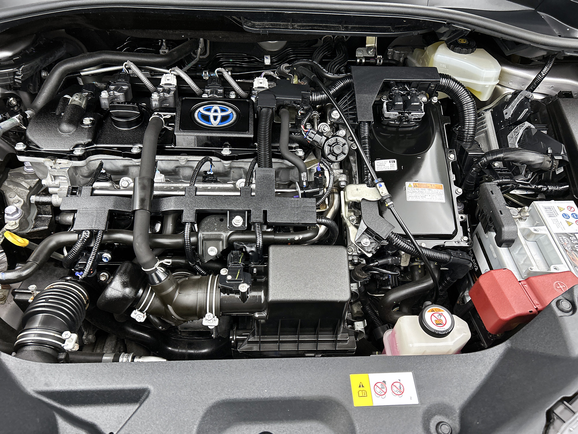 Foto van Toyota Toyota C-hr