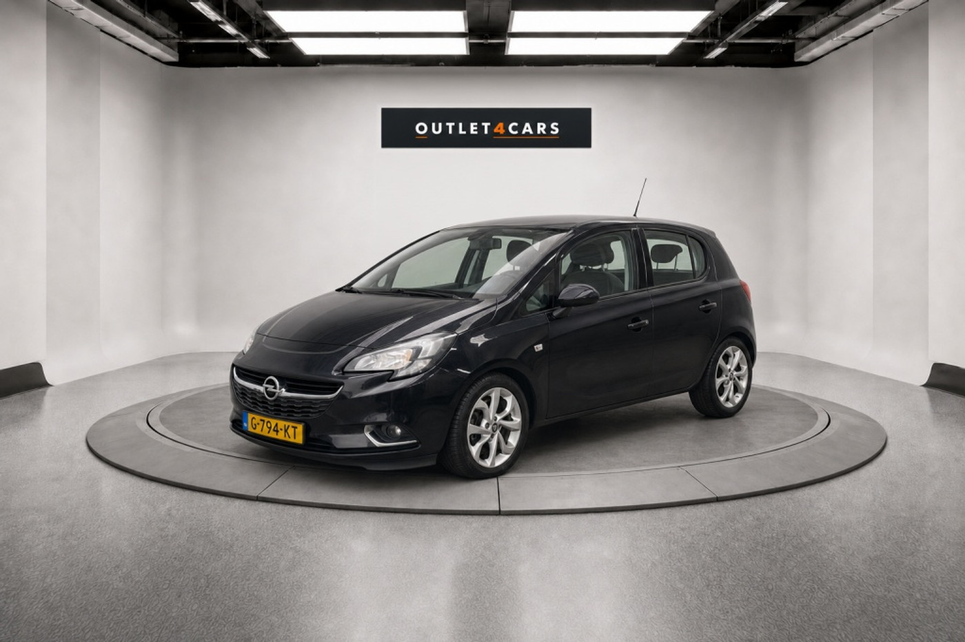 Opel Corsa-e 1.3 CDTI Color Ed. 2015 - voorkant