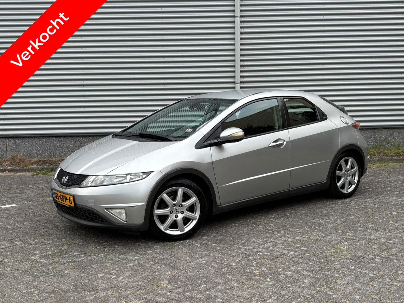 Honda Civic 5dr 1.8 Carplay Trekhaak Airco ijskoud APK Cruise Control 2008 - voorkant