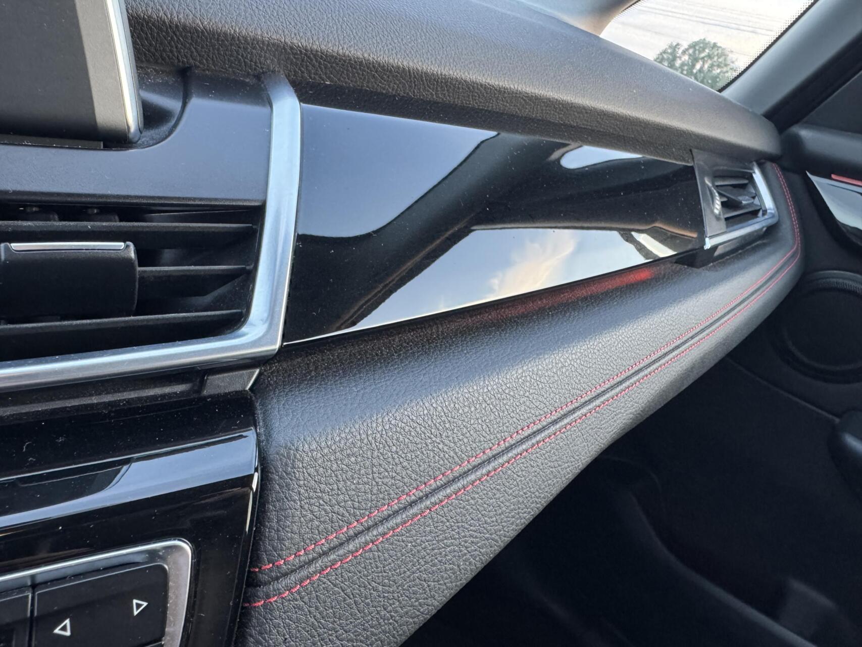 Foto van BMW 218i Active Tourer