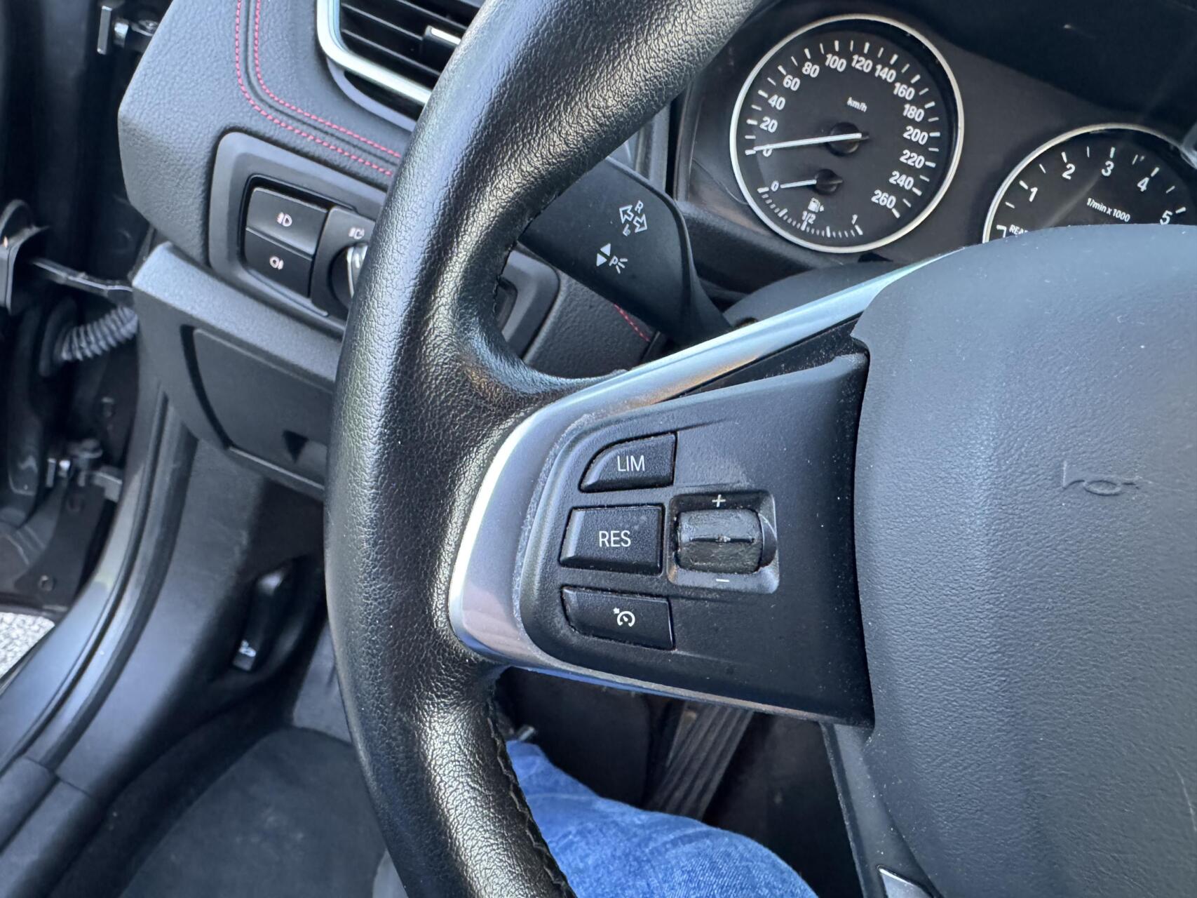 Foto van BMW 218i Active Tourer