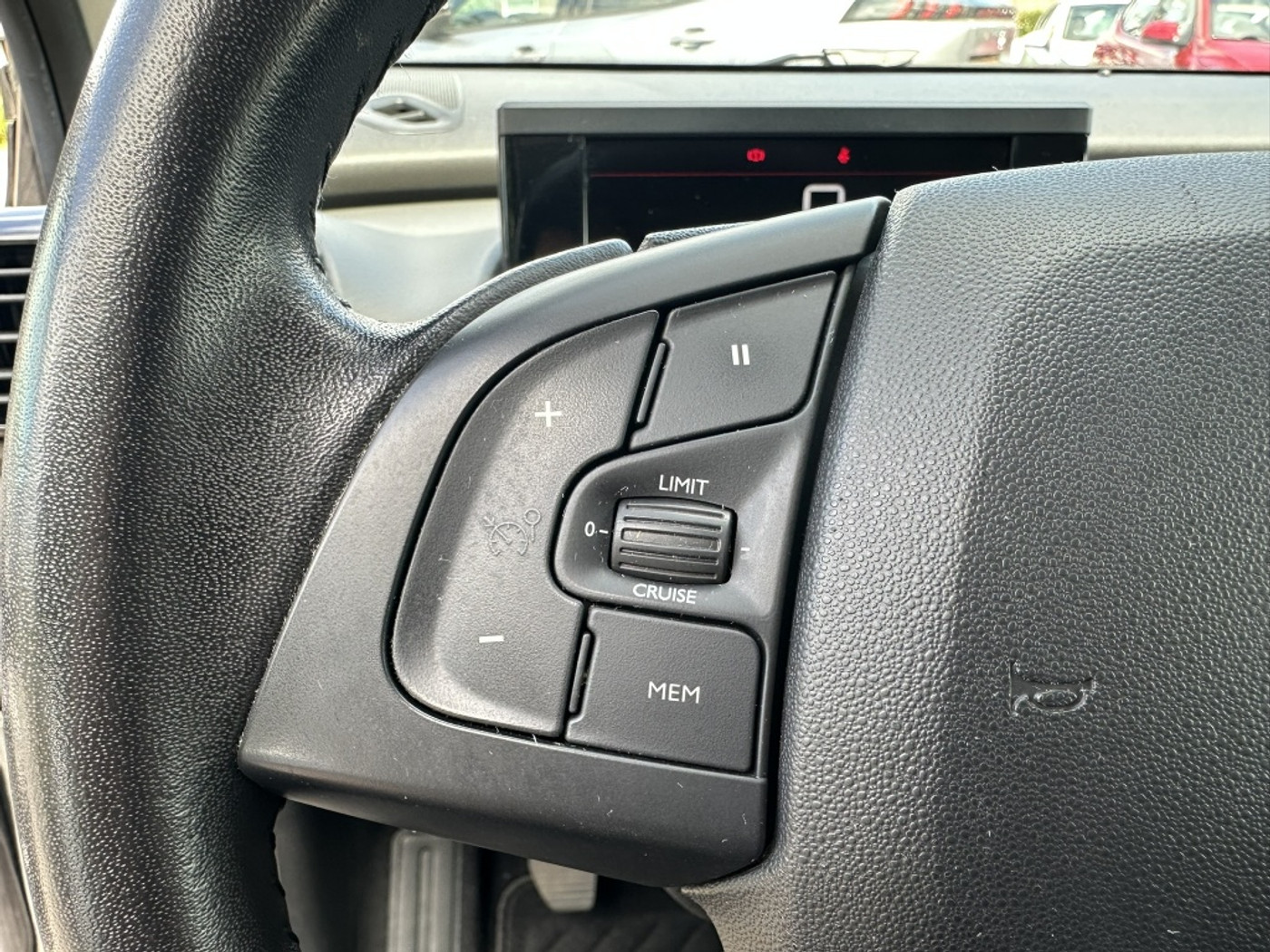 Foto van Citroen C4 Cactus