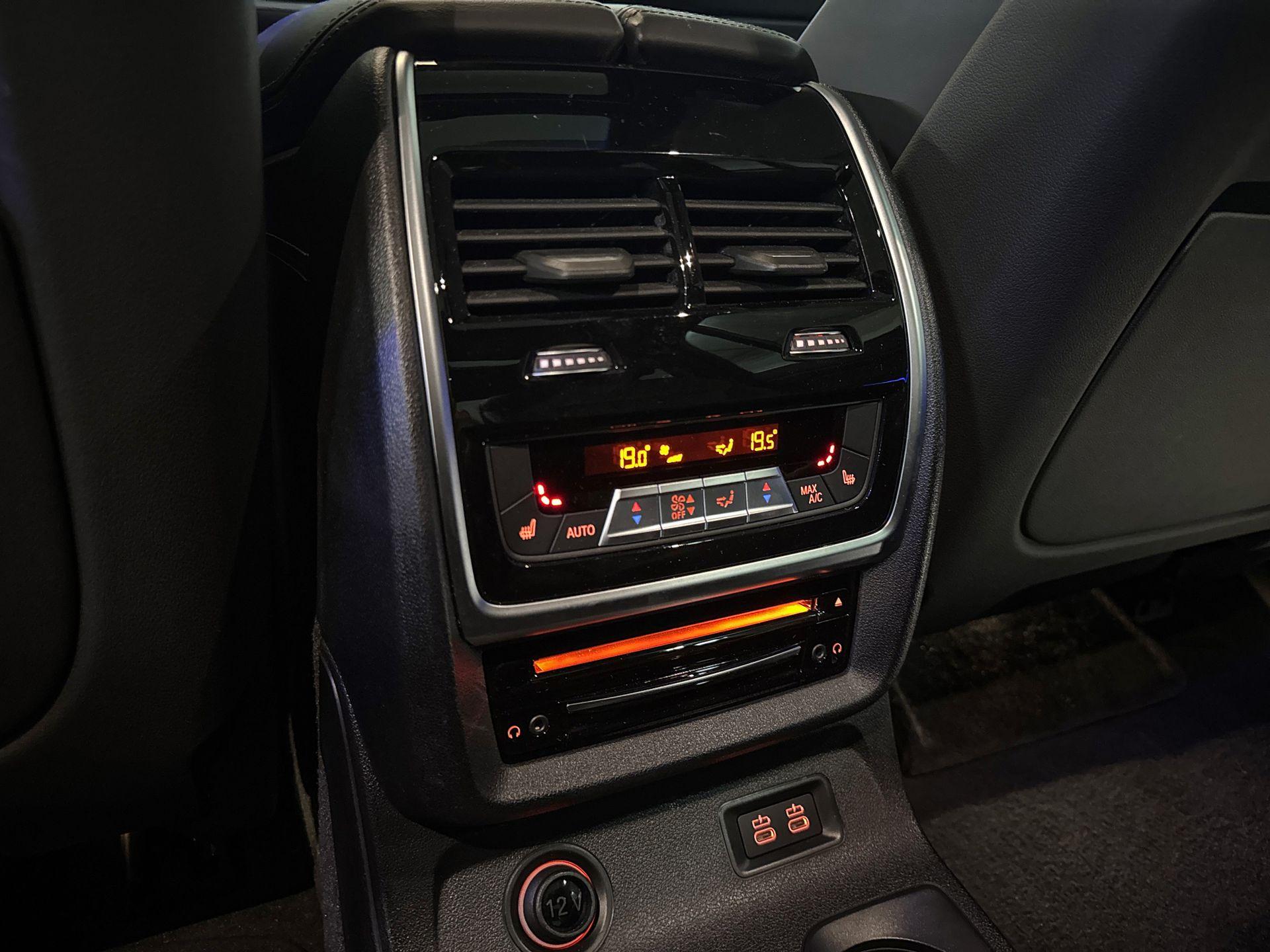 Foto van BMW X7 Xdrive40i