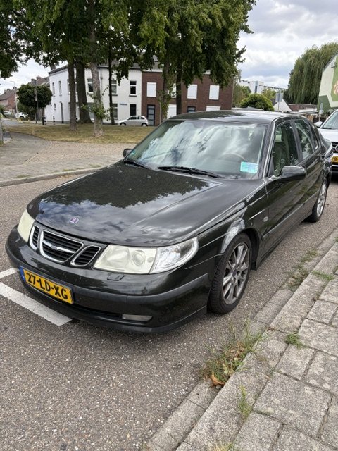 Saab 9-5 2.3 Turbo Aero 2002 - voorkant
