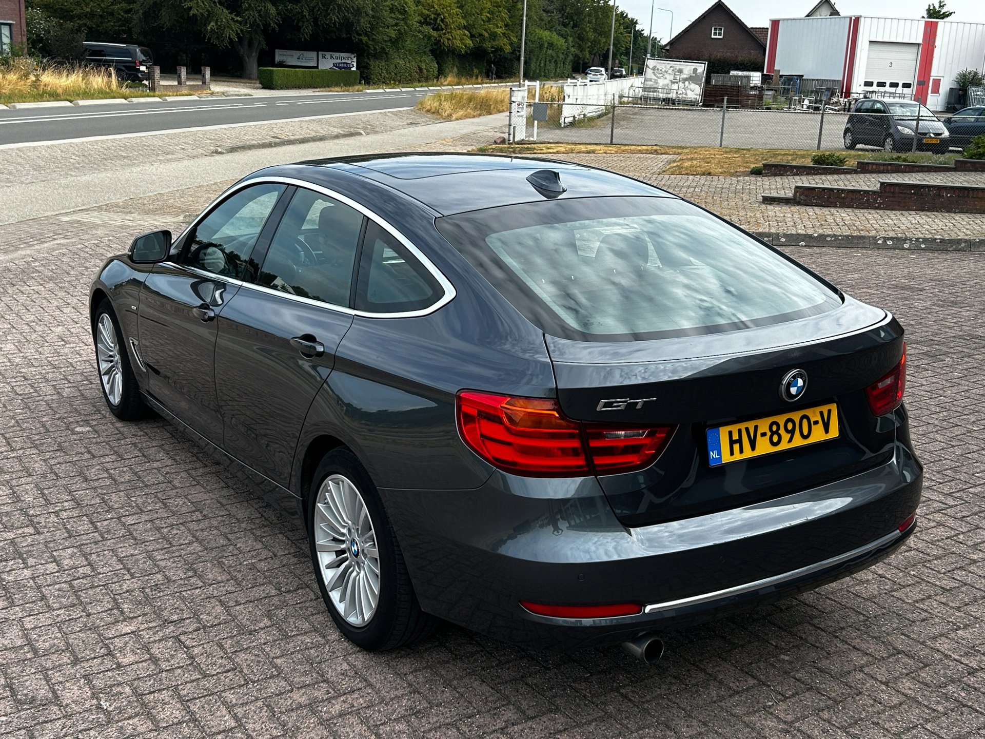 Foto van BMW 320i