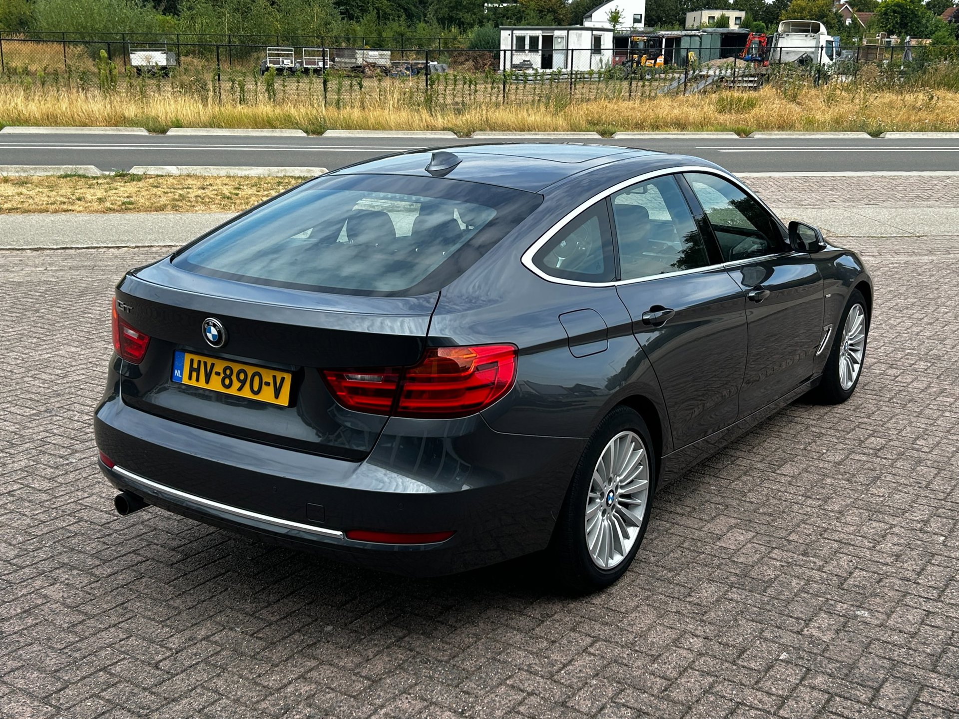 Foto van BMW 320i