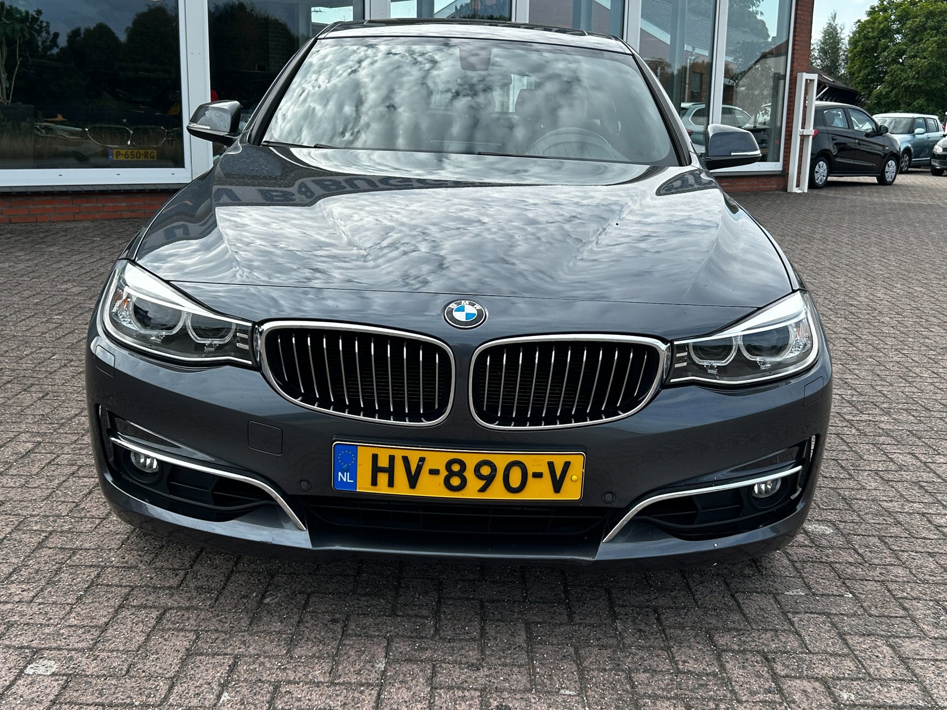 Foto van BMW 320i