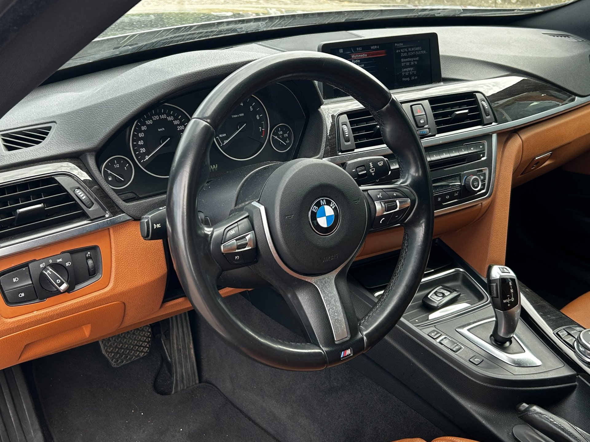 Foto van BMW 320i