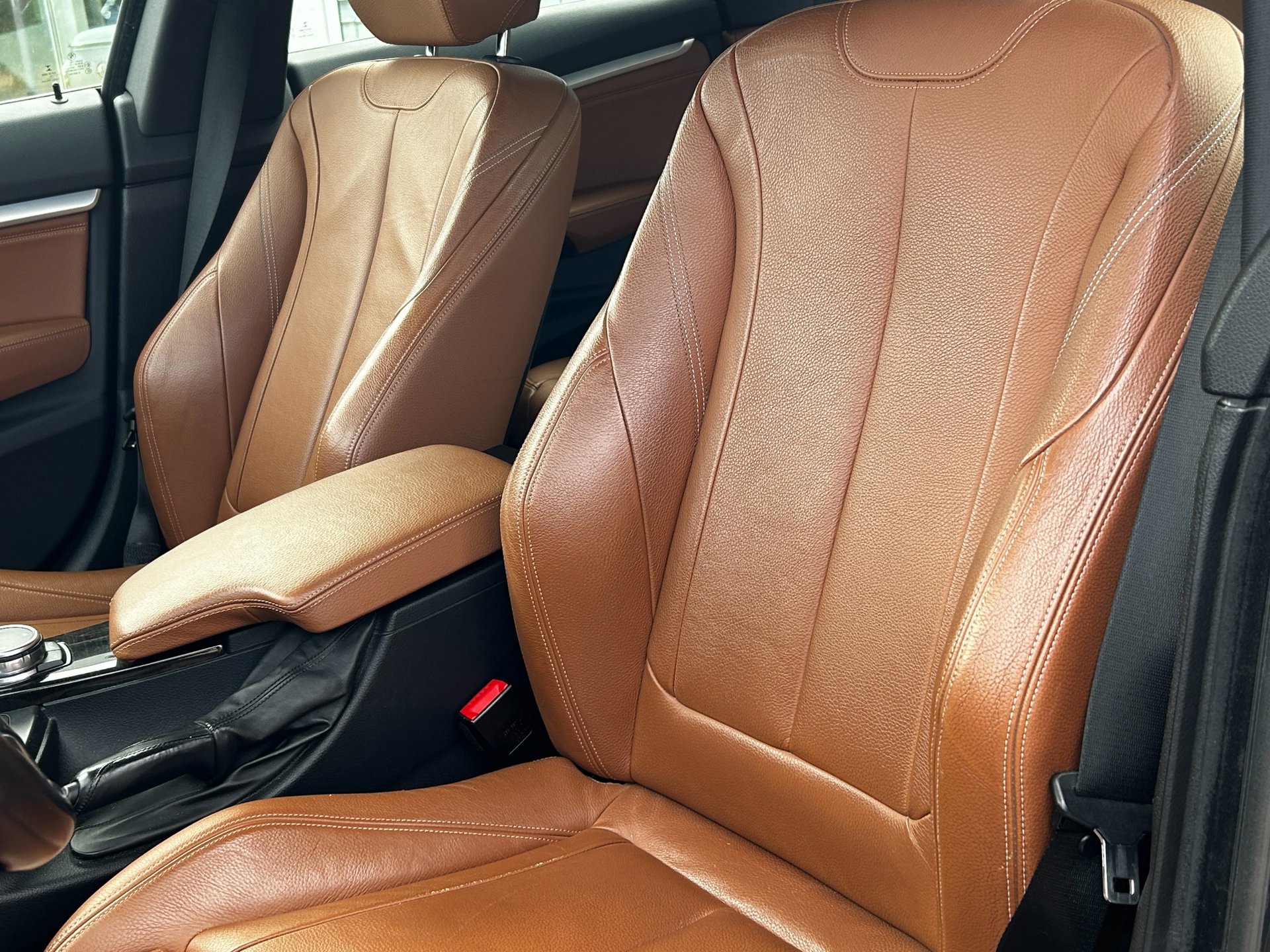Foto van BMW 320i