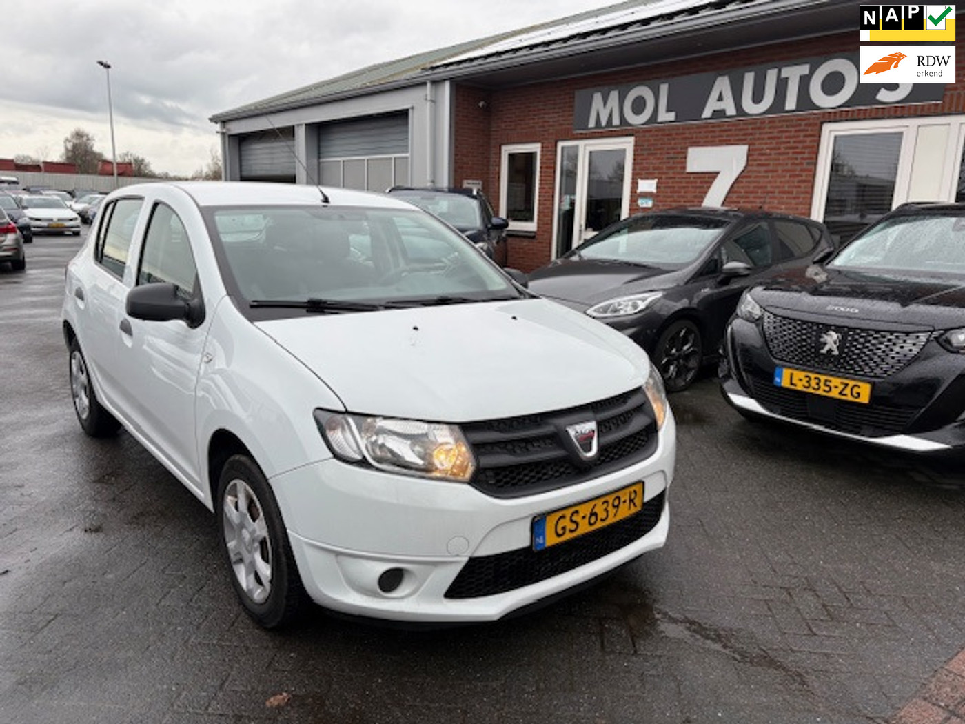 Dacia Sandero 0.9 TCe Ambiance 2015 - voorkant