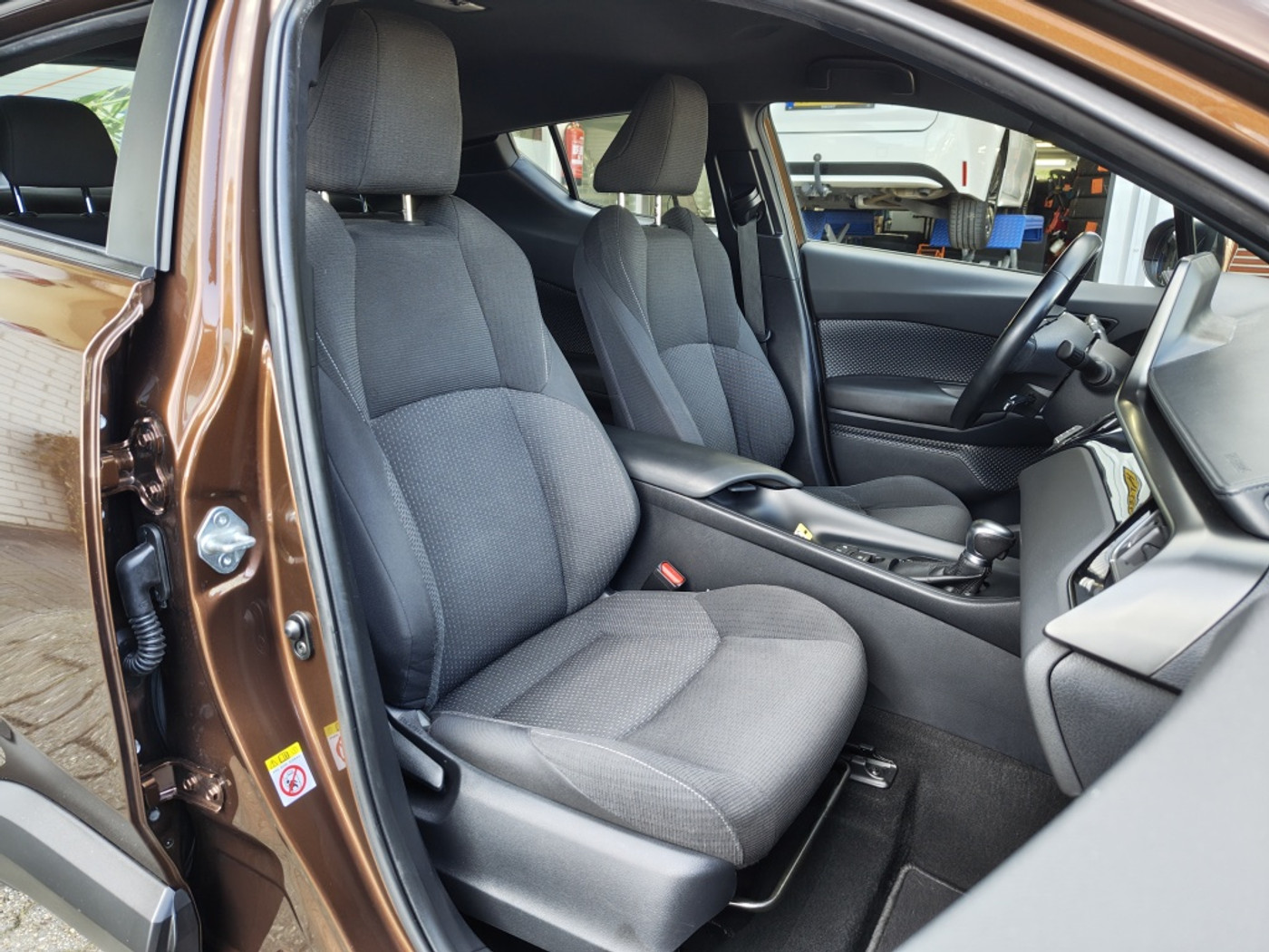 Foto van Toyota C-hr