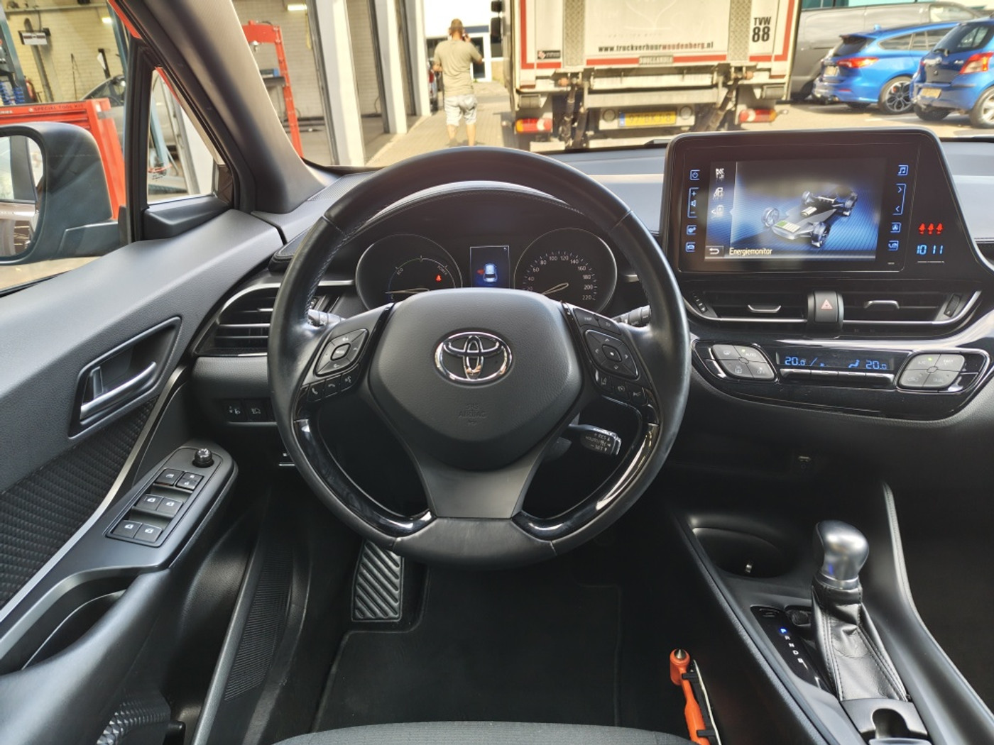 Foto van Toyota C-hr