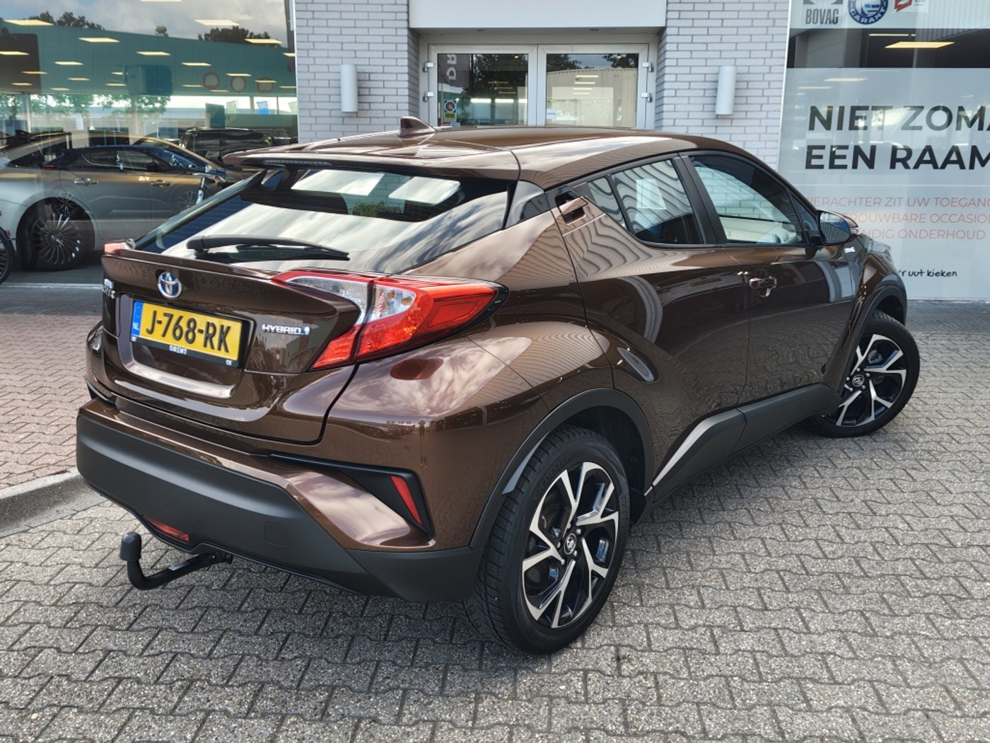 Foto van Toyota C-hr