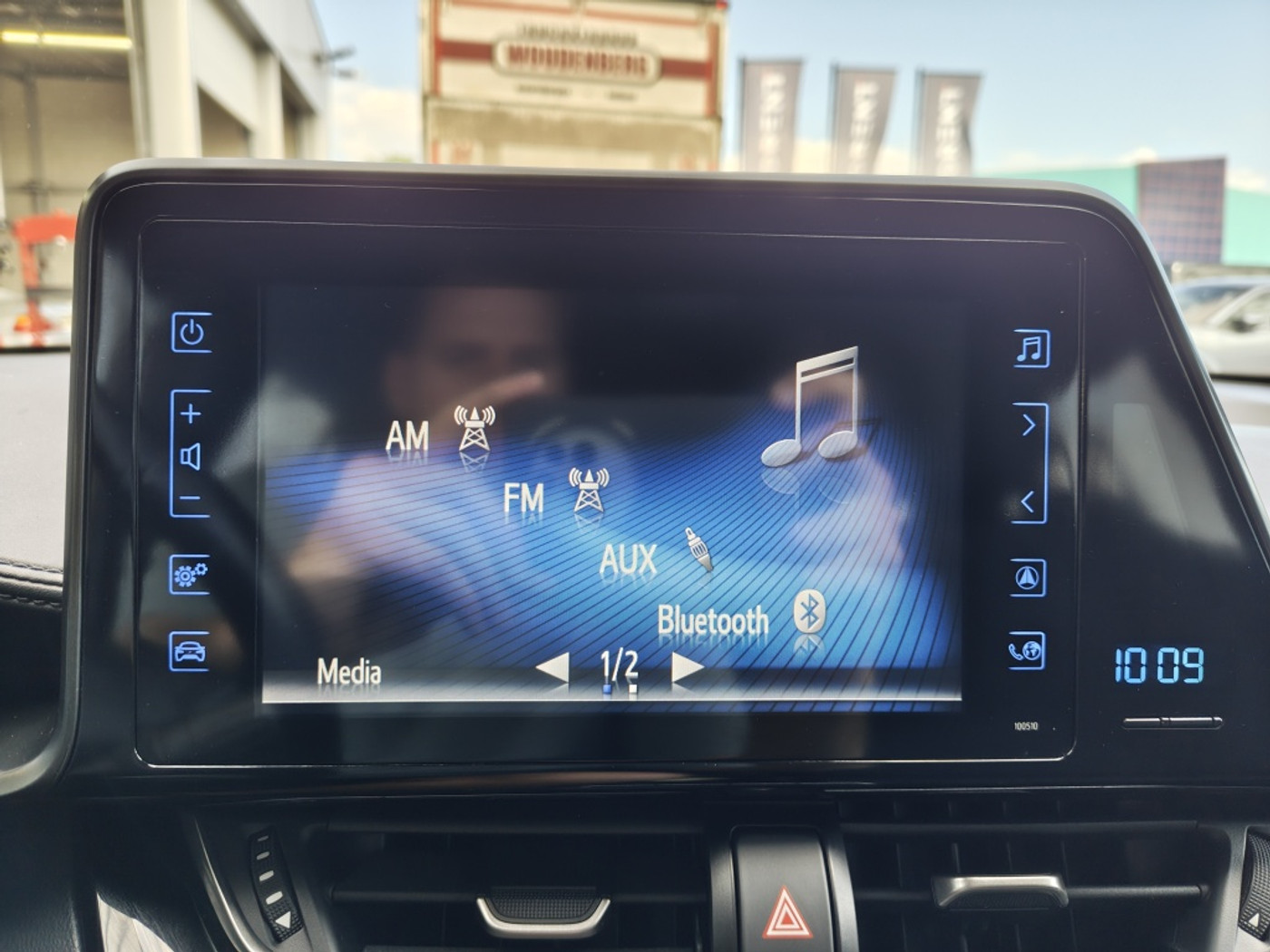Foto van Toyota C-hr