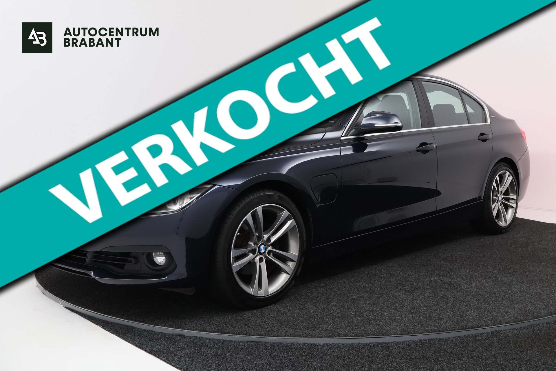 BMW 330e 330e Centennial Executive(NL-auto, Goed OnderH, Navi, Parkeersensoren, Climate Con, Cruise Con, Etc) 2016 - voorkant