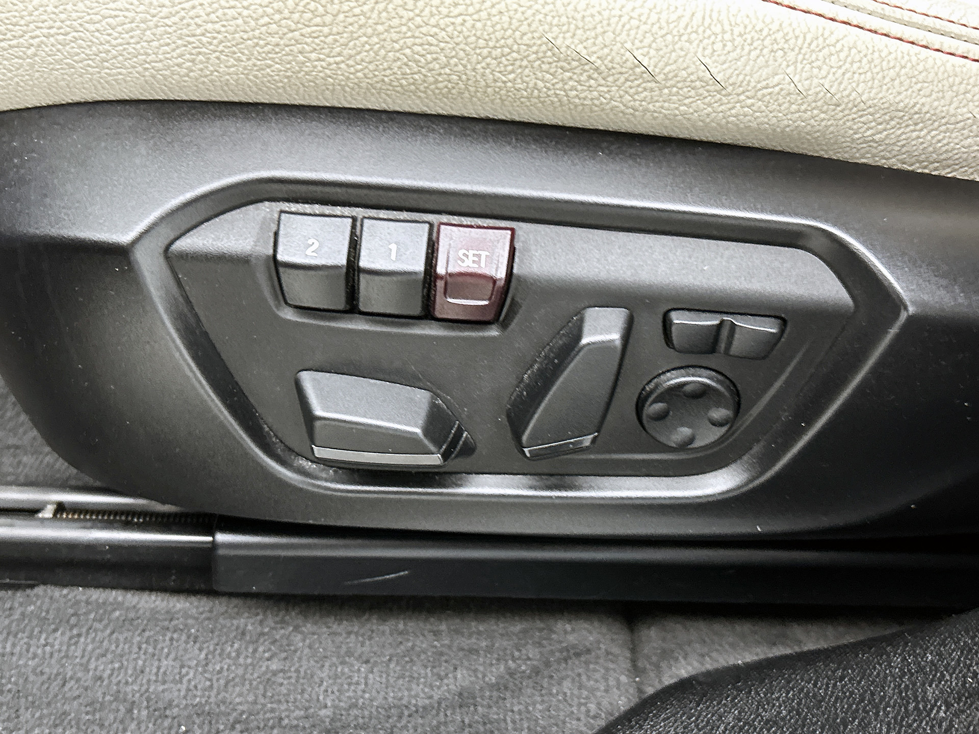 Foto van BMW X4 Xdrive20i