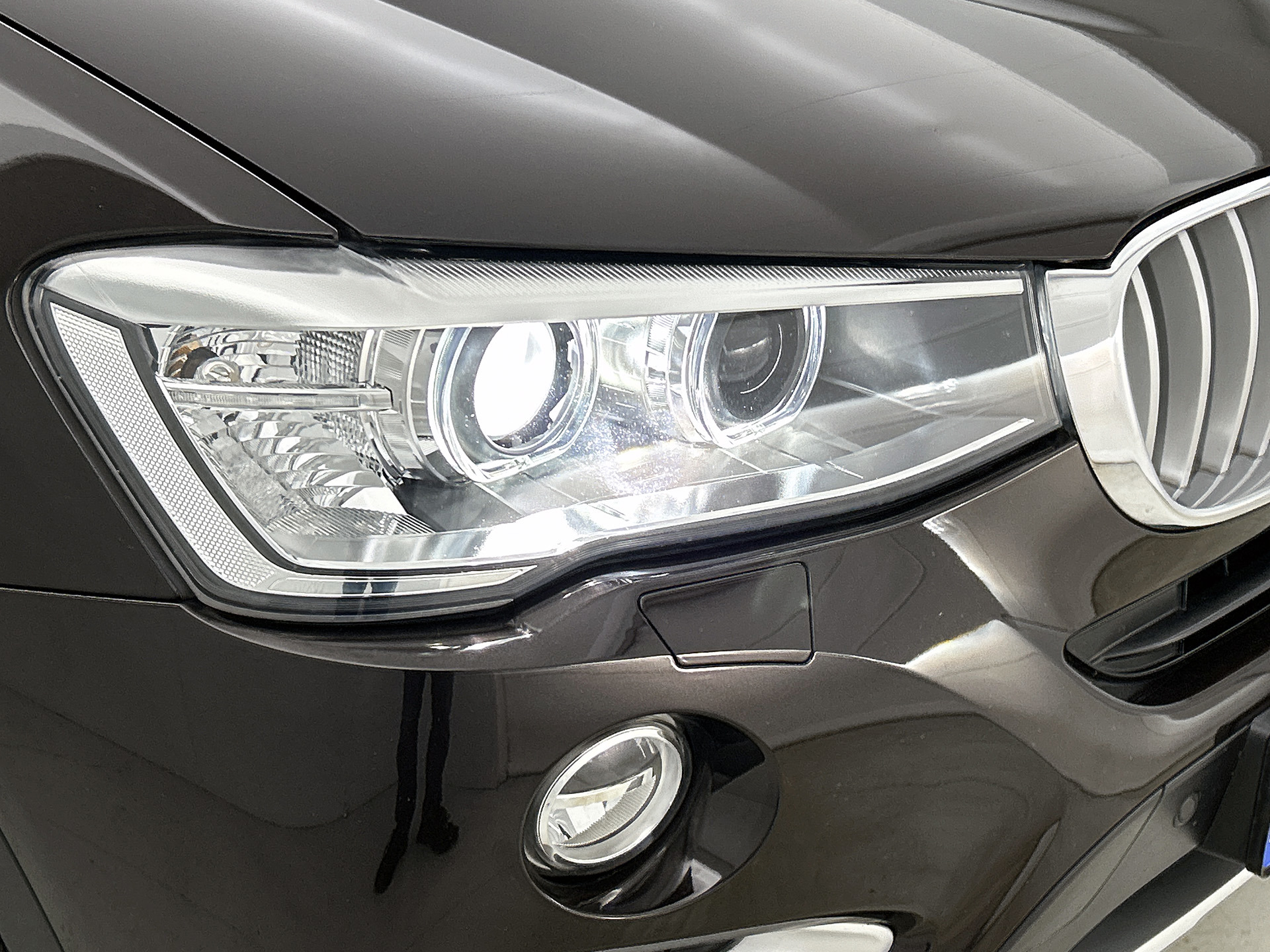 Foto van BMW X4 Xdrive20i