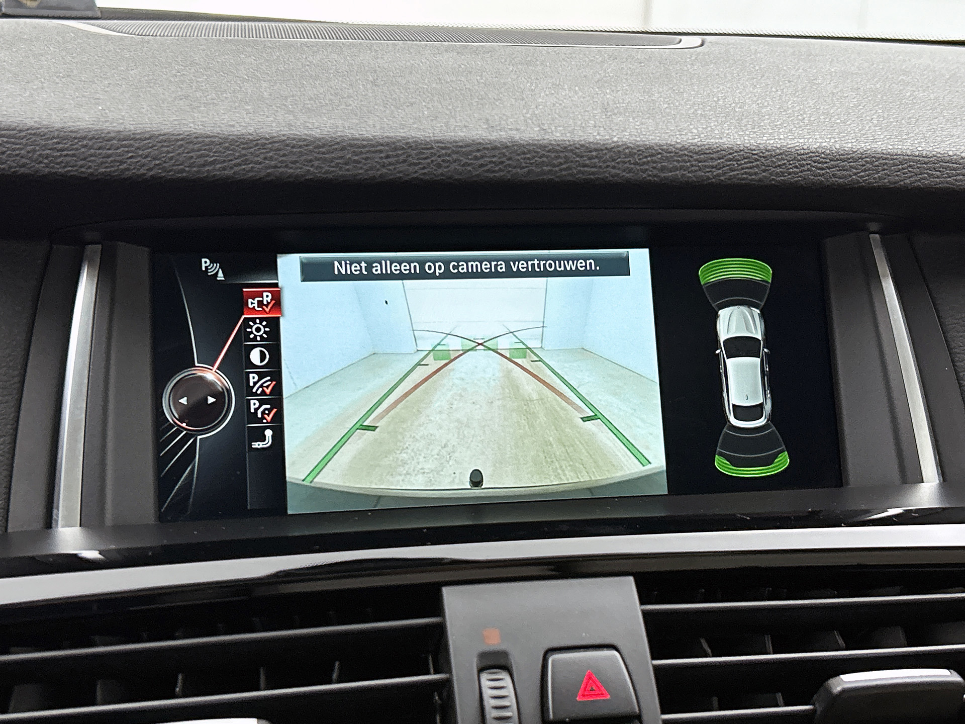 Foto van BMW X4 Xdrive20i