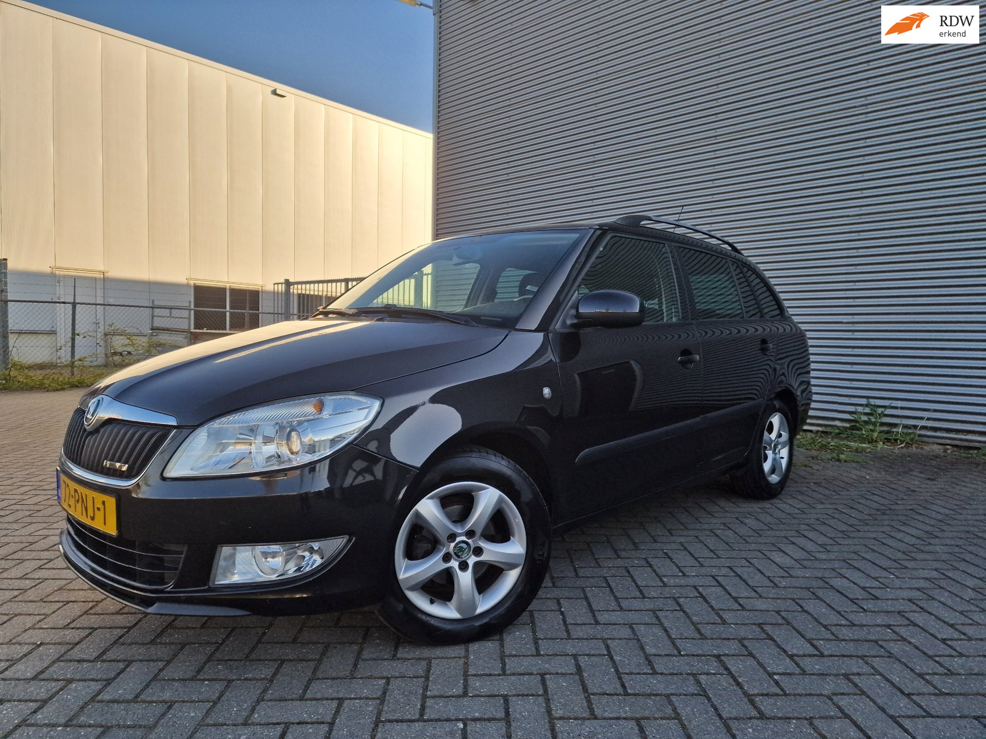 Skoda Fabia GFM5FM52R03114N 2011 - voorkant
