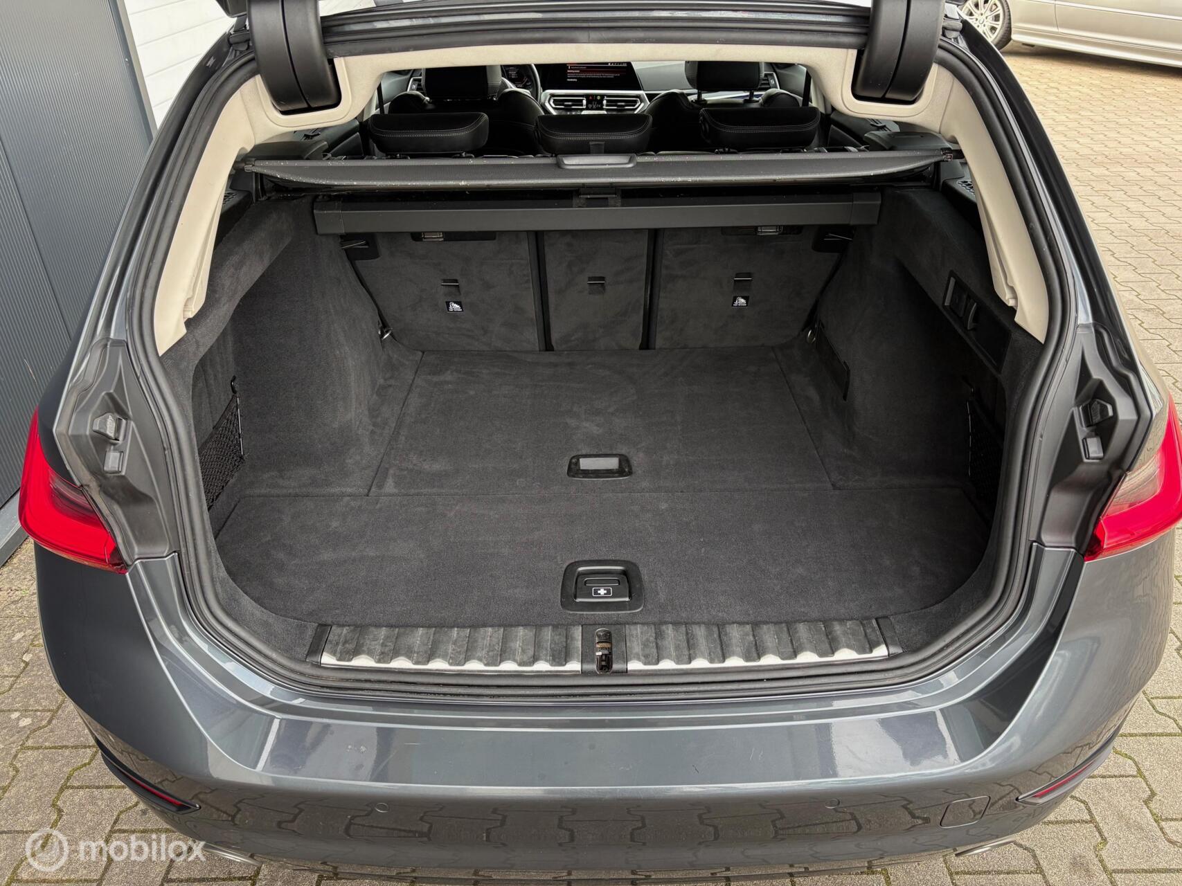 Foto van BMW 318i