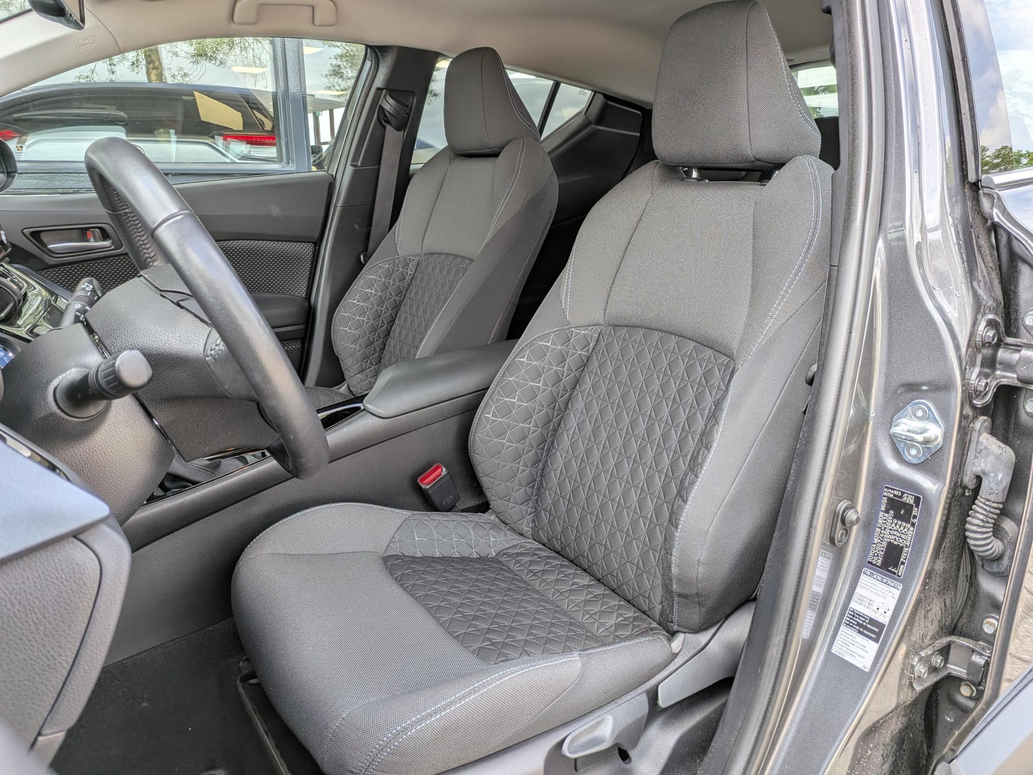 Foto van Toyota Toyota C-hr
