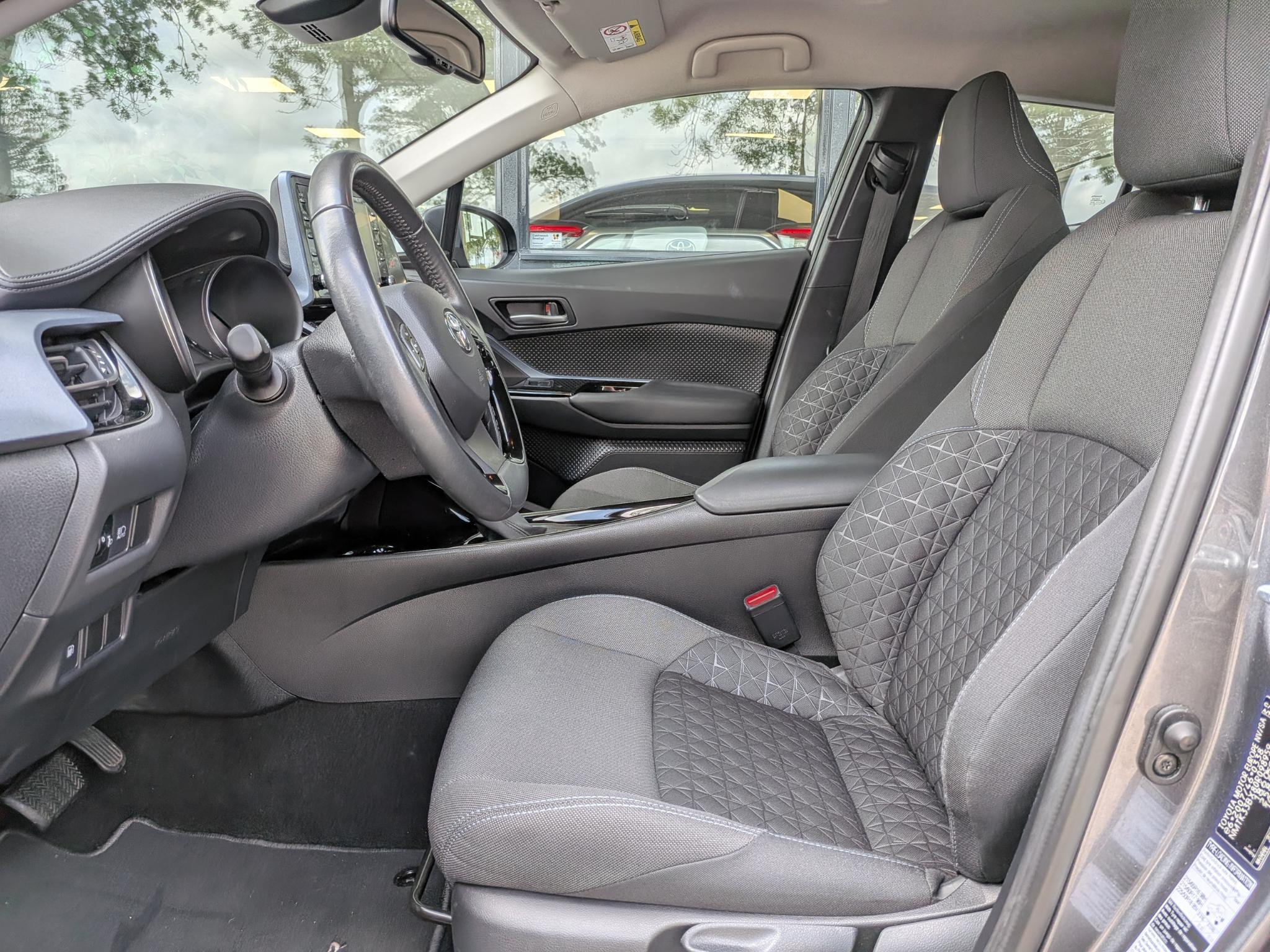 Foto van Toyota Toyota C-hr