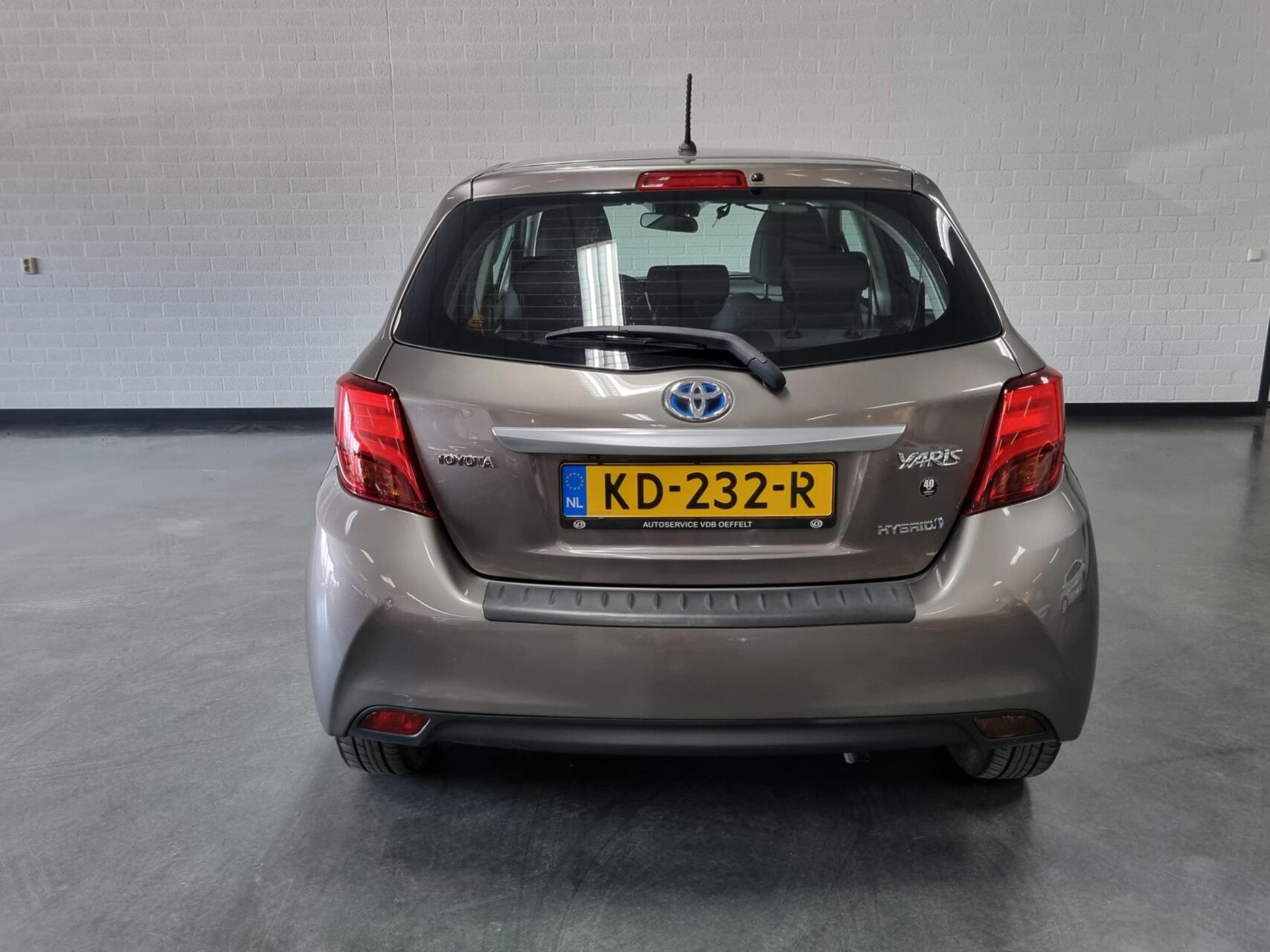 Foto van Toyota Toyota Yaris Hybrid