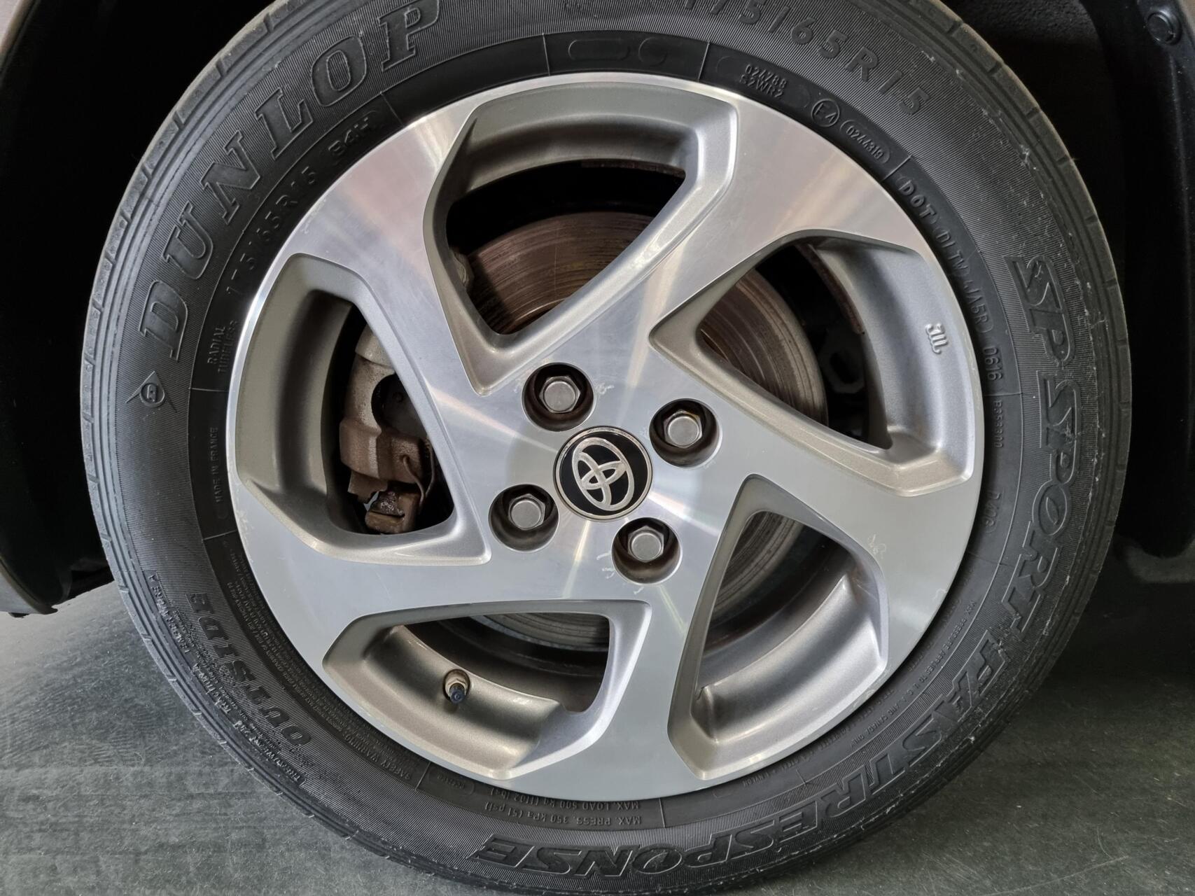 Foto van Toyota Toyota Yaris Hybrid