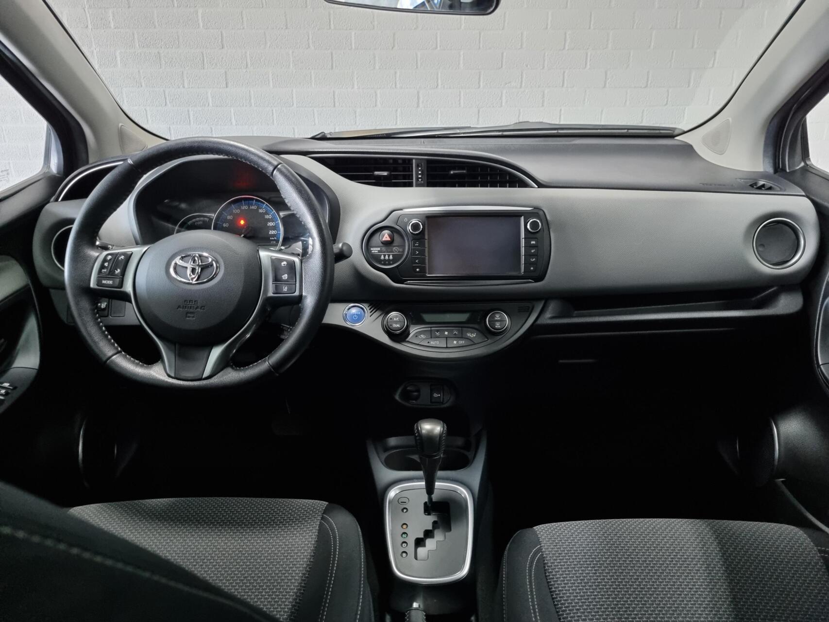 Foto van Toyota Toyota Yaris Hybrid