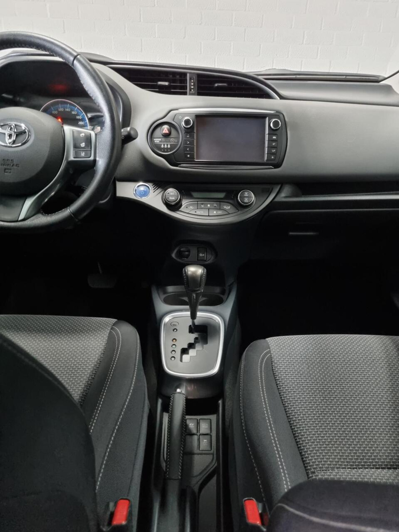 Foto van Toyota Toyota Yaris Hybrid