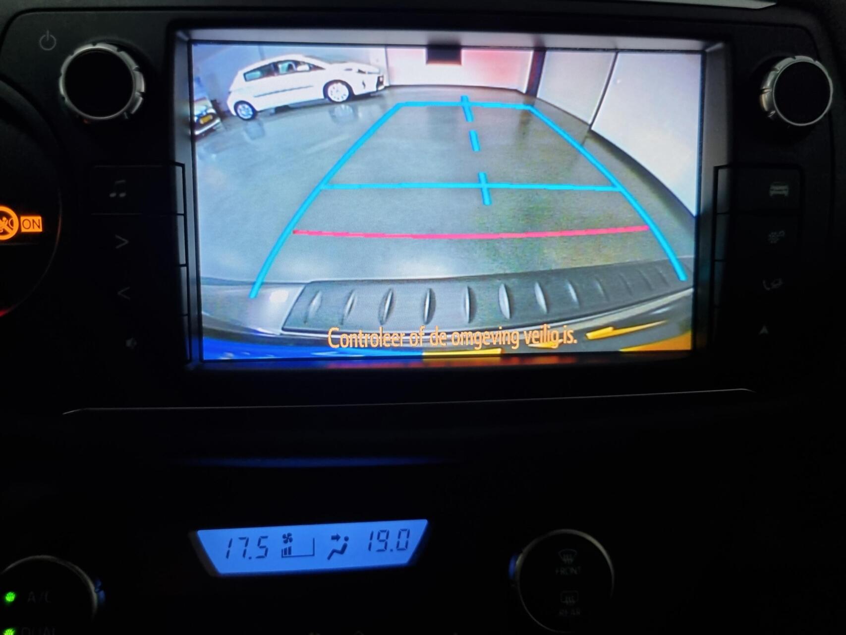 Foto van Toyota Toyota Yaris Hybrid