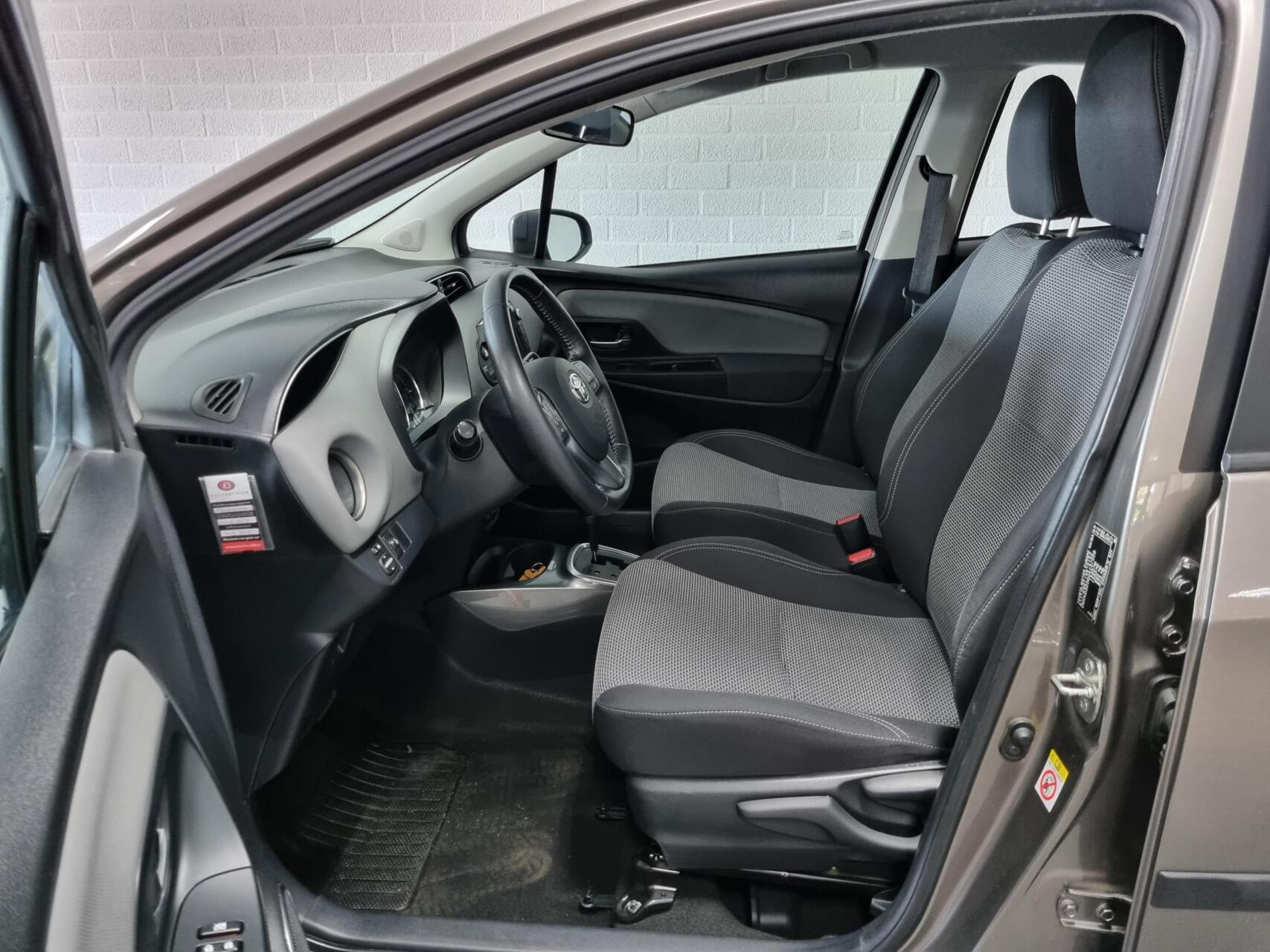 Foto van Toyota Toyota Yaris Hybrid