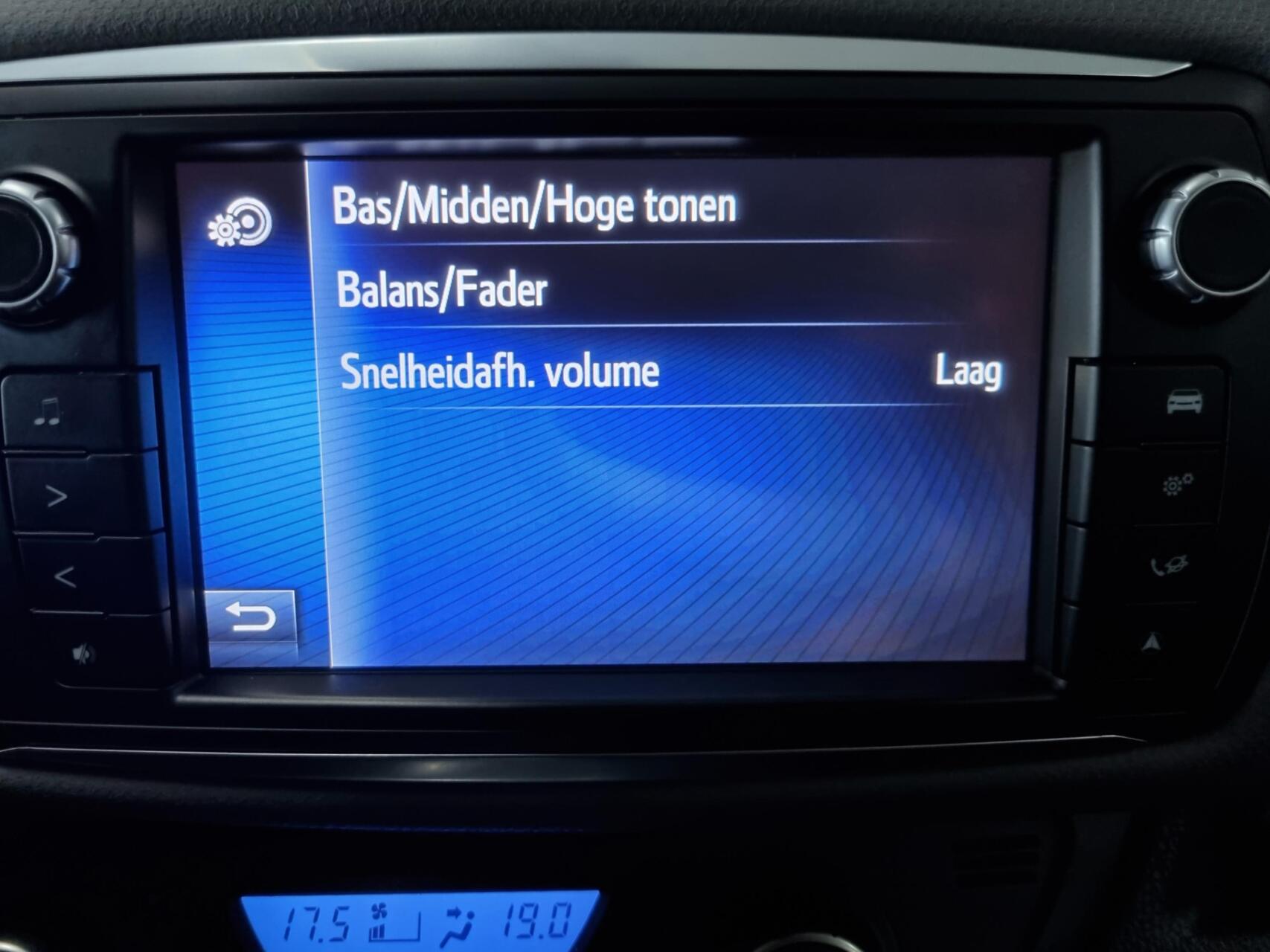 Foto van Toyota Toyota Yaris Hybrid