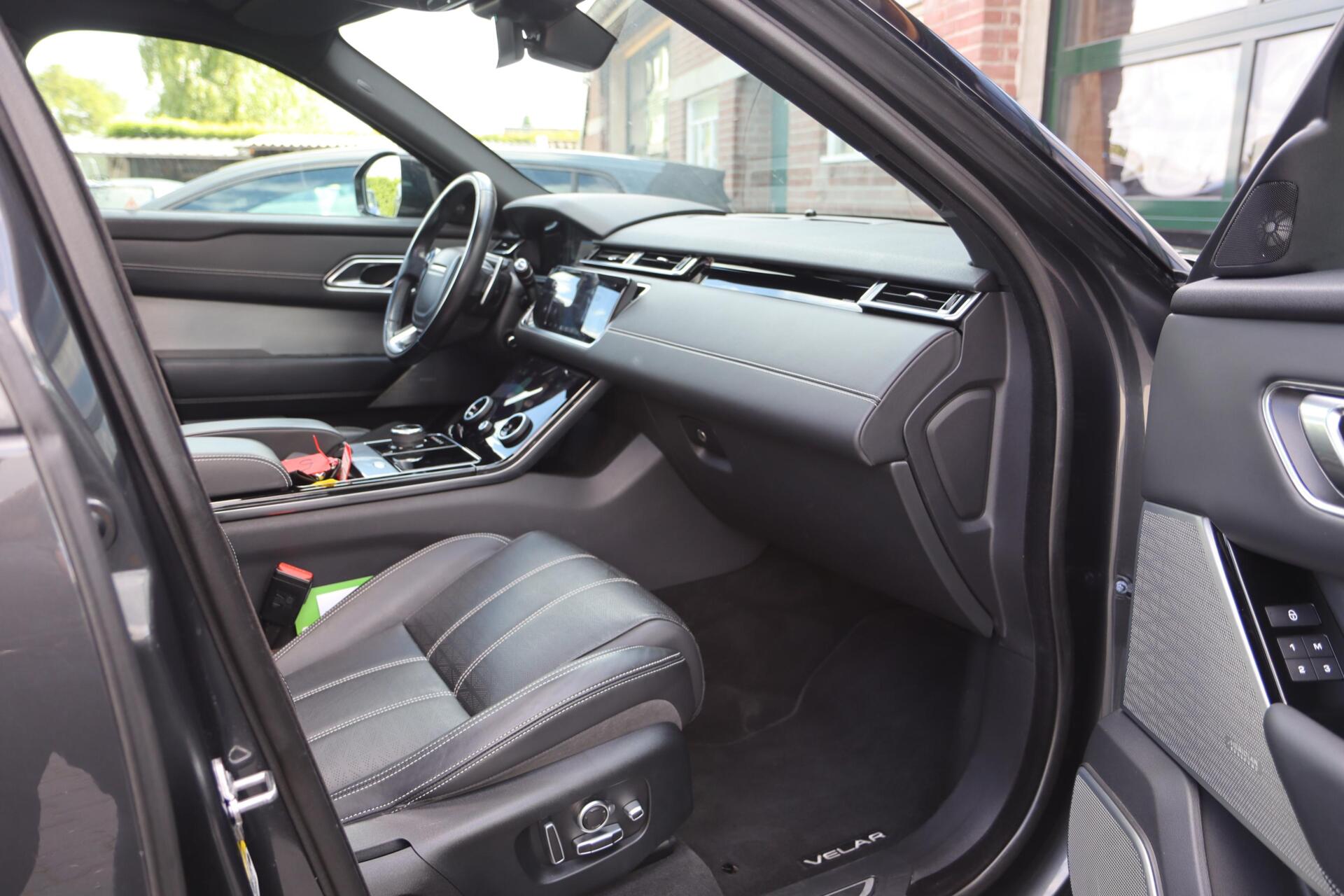 Foto van Land Rover Range Rover Velar