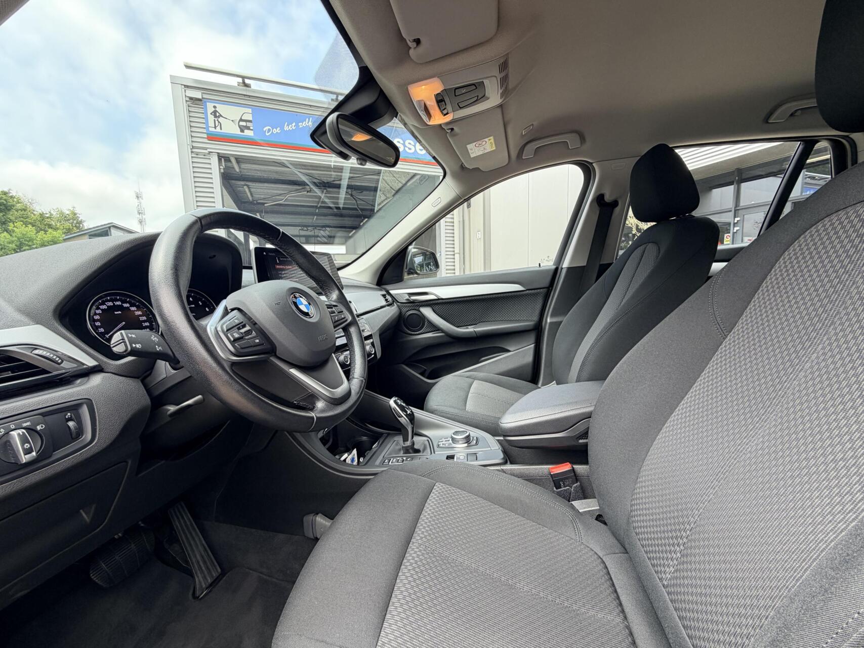 Foto van BMW X1 Sdrive20i
