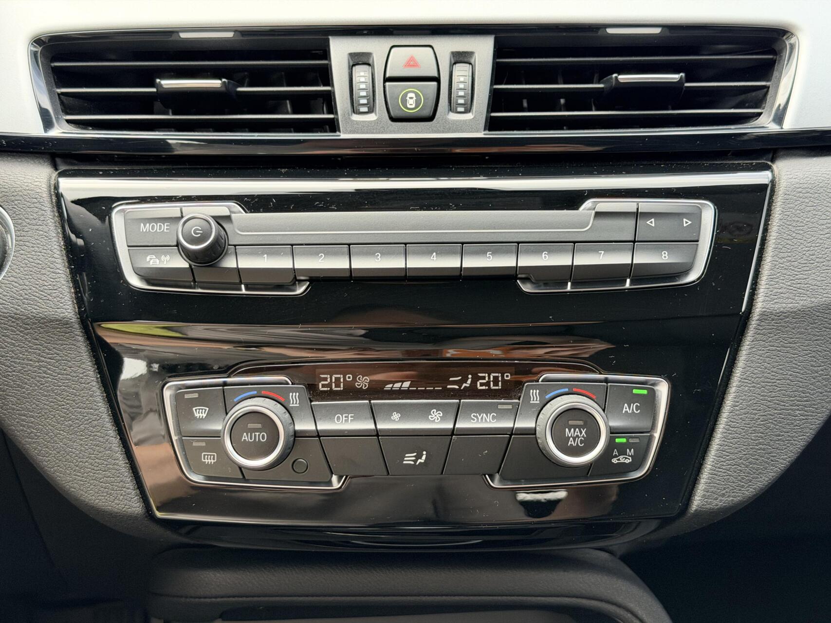 Foto van BMW X1 Sdrive20i