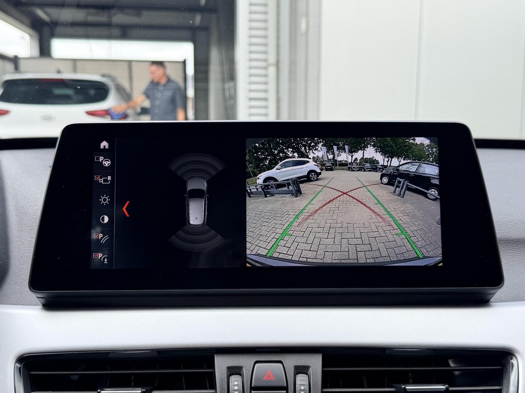 Foto van BMW X1 Sdrive20i