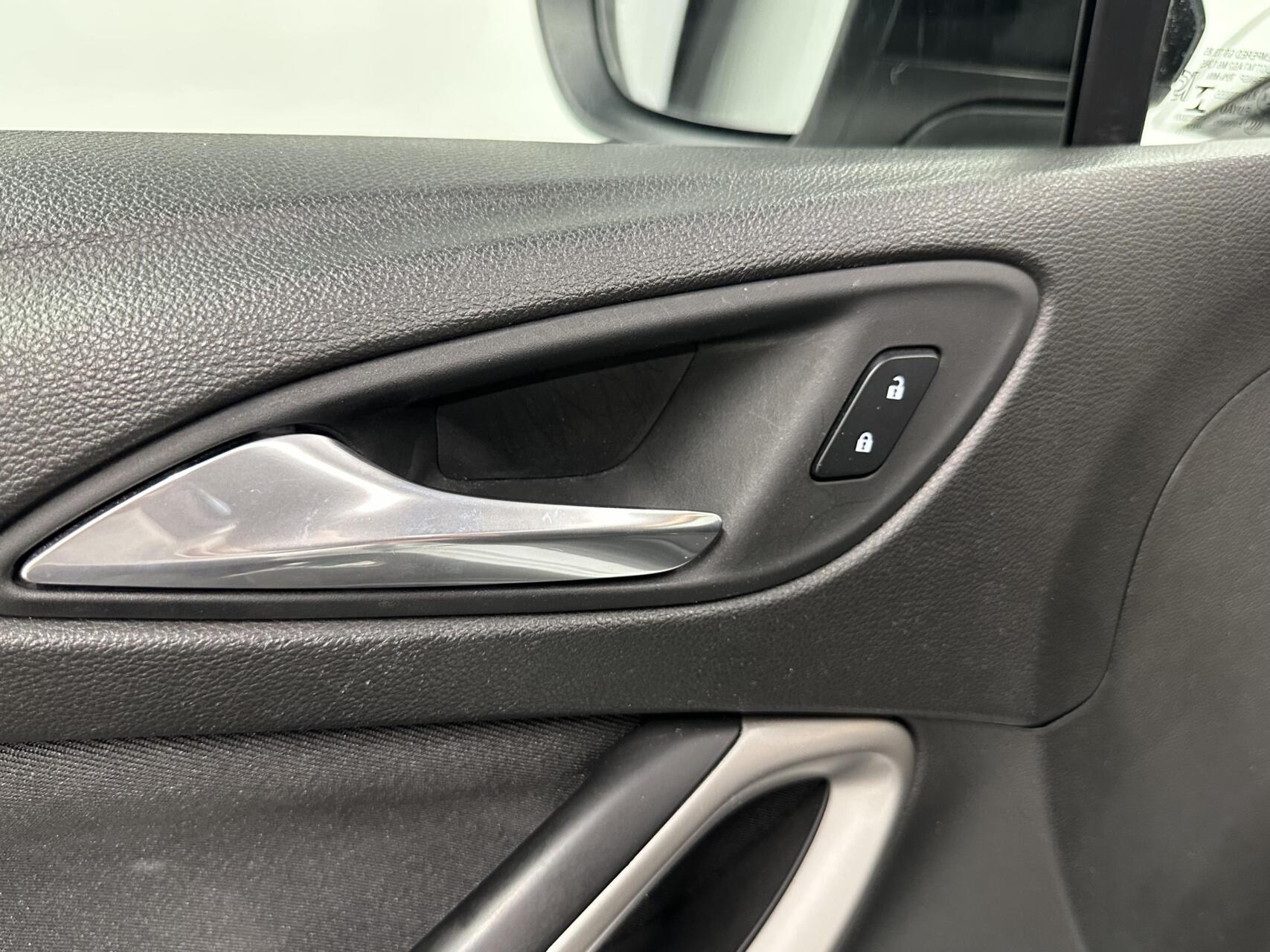 Foto van Opel Astra Sports Tourer