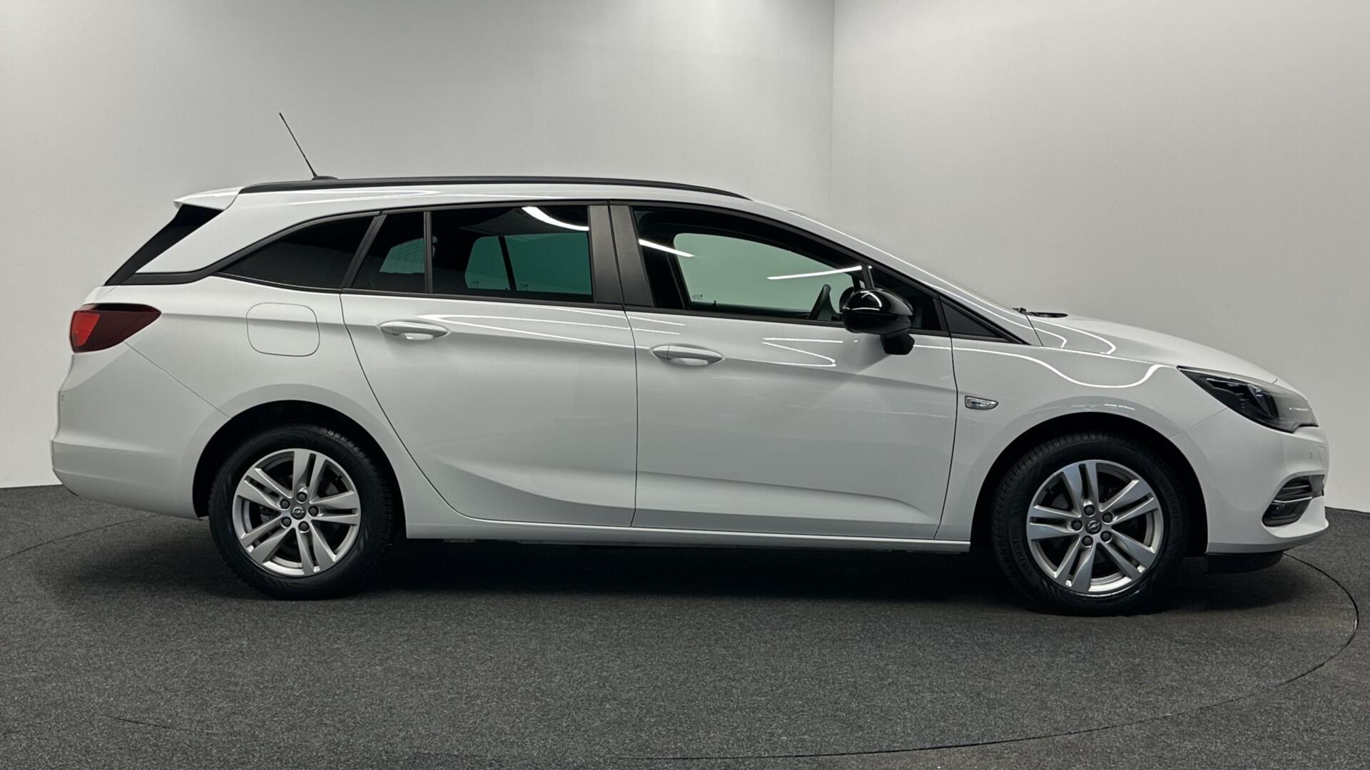 Foto van Opel Astra Sports Tourer
